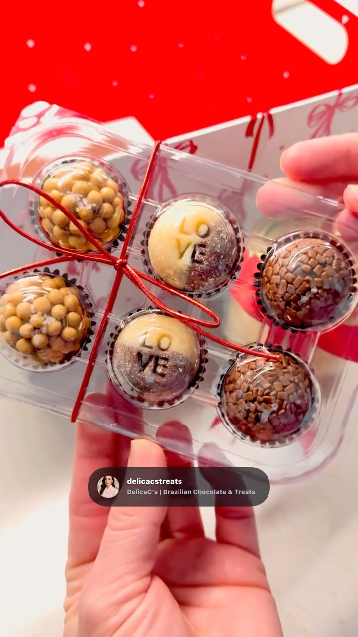 Crafted with intention, filled with love. 💕
This Valentine’s, we’ve put together our sweetest favorites in one curated box designed for gifting, sharing, or simply treating yourself.
Inside:
♡ One mini tart (your choice of flavor)
♡ 6 brigadeiros: Traditional, Duo & Salted Caramel
♡ Cake in a jar: layers of vanilla cake, creamy brigadeiro, more cake, and our signature milk cream
Every detail of this limited edition box was chosen with care, because showing love is what DelicaC’s is all about, whether it’s for someone special or for you. 😘
✨ Pre-orders only
📍 Pickup or delivery: Feb 13th and 14th.
🔗 Link in bio or delicacs.com
#delicacstreats #valentinesbox #datenightsweets #brigadeirobox #valentinesgiftideas