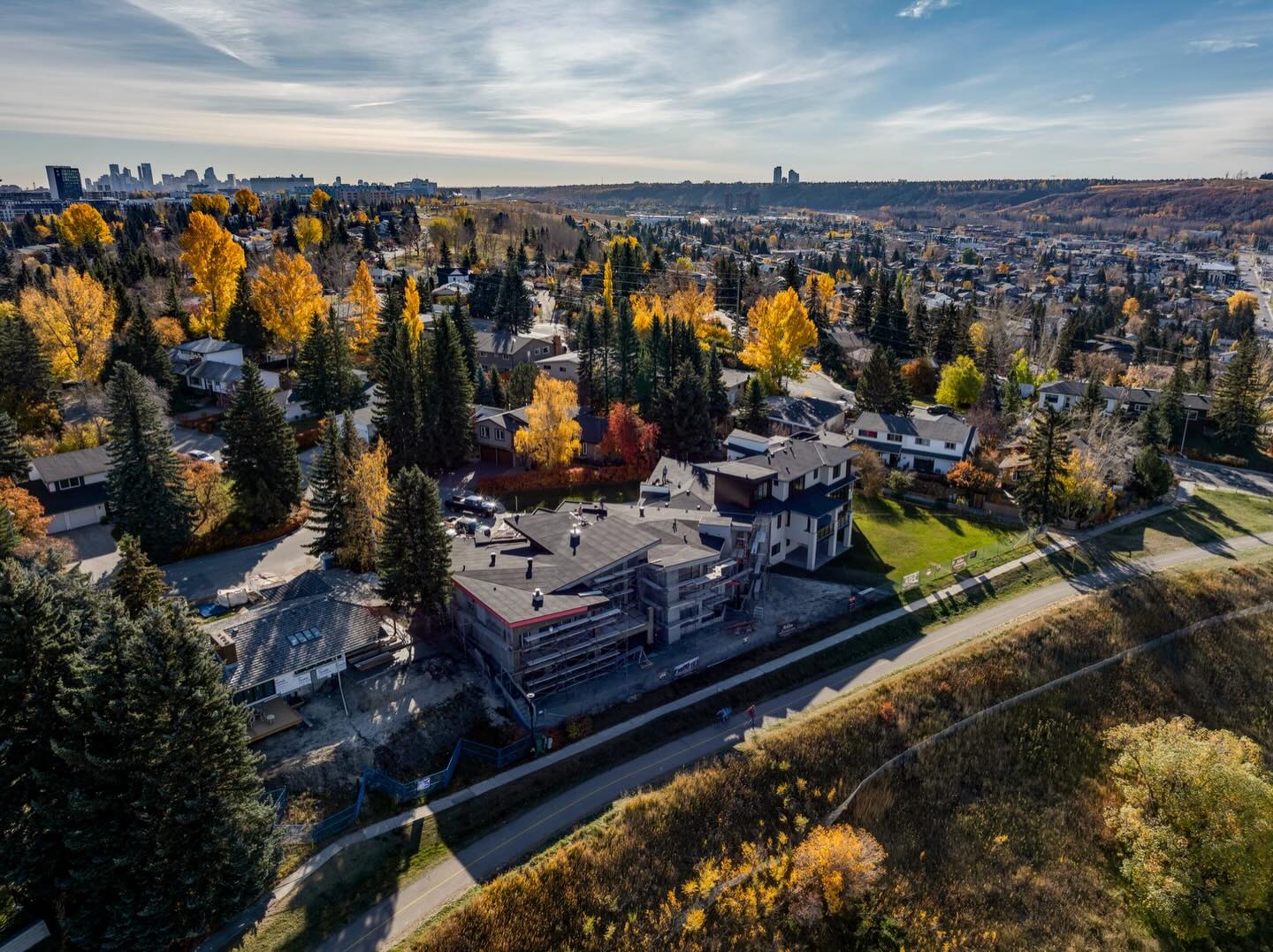 Curious about the Sirocco?
Who is building the home? We are! Ashton Luxury Living
What? A stunning home with unmatched views and Italian charm
Where? Nestled on the ridge in Varsity
When? It is a current work in progress
Follow along through the link in our bio
#custombuild #dreamhome #houses #calgaryhomes #luxurybuilders