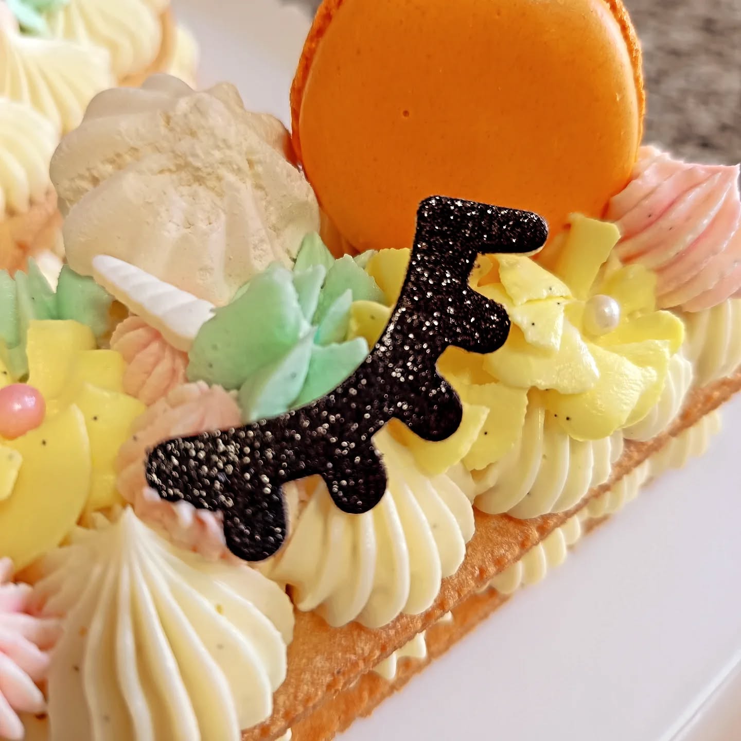 Tout commence par un rêve 🌈☄️
Joyeux anniversaire petite licorne 🦄
#numbercakemannevillette #numbercake #numbercakepersonnalisé #gourmandises #douceursucrée #Mannevillette #montivilliers #lehavre #lesgateauxdenoe
