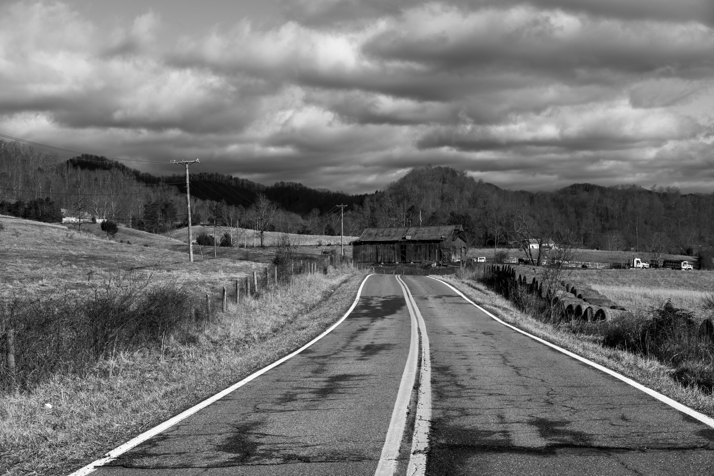 With my heart issues starting to get under control, it’s time to get back out and doing what I love, roaming the Appalachian Mountains and taking pics. There will be more photos to come very soon!
#photography #fujifilm #fujifilmx_us #blackandwhitephotography
