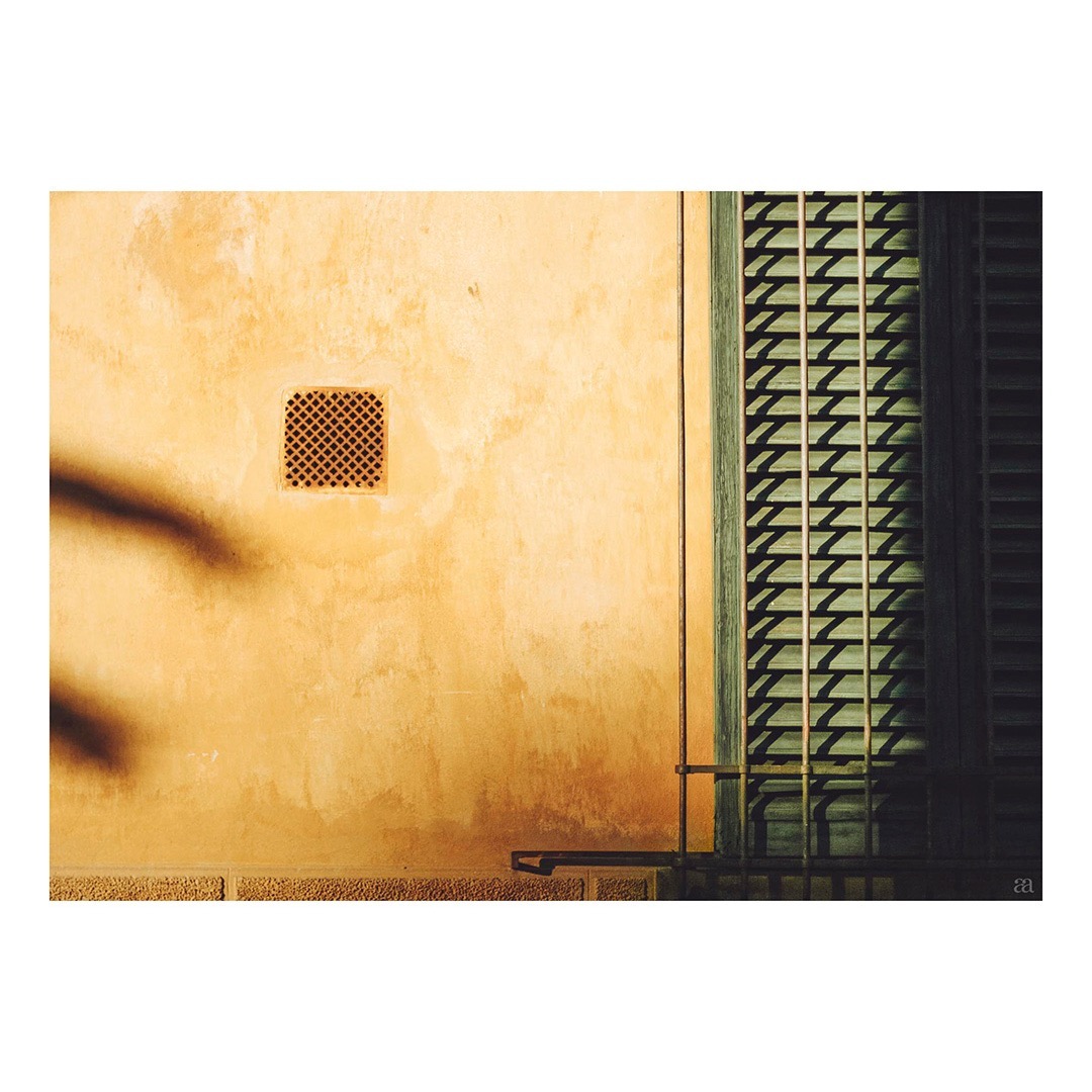 #italianhouse #florence #italy #senseofplace #placephotography #acrosstheamo #tuscany