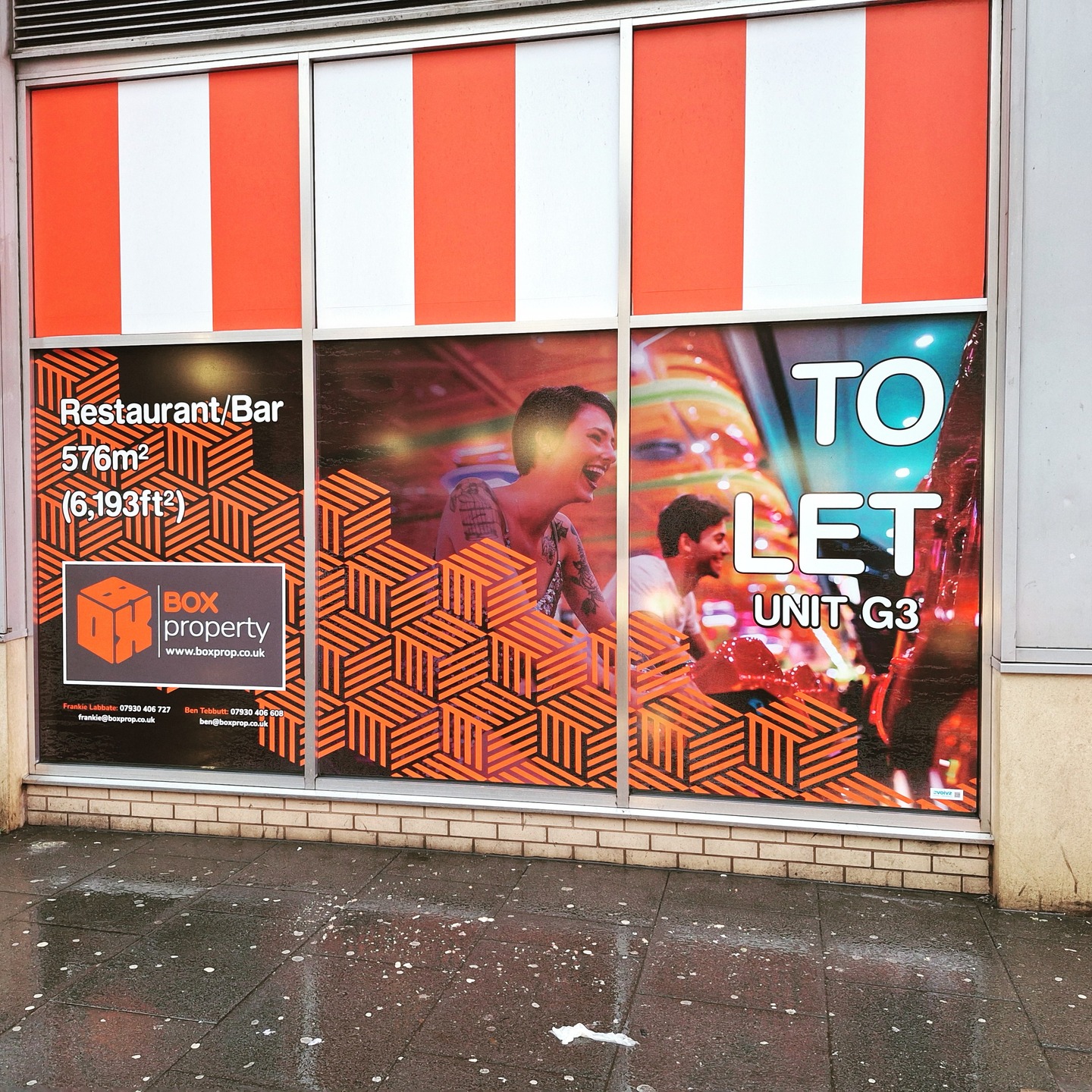 A new window vinyl completed today at the Former TGI Fridays in Nottingham City Centre 👏