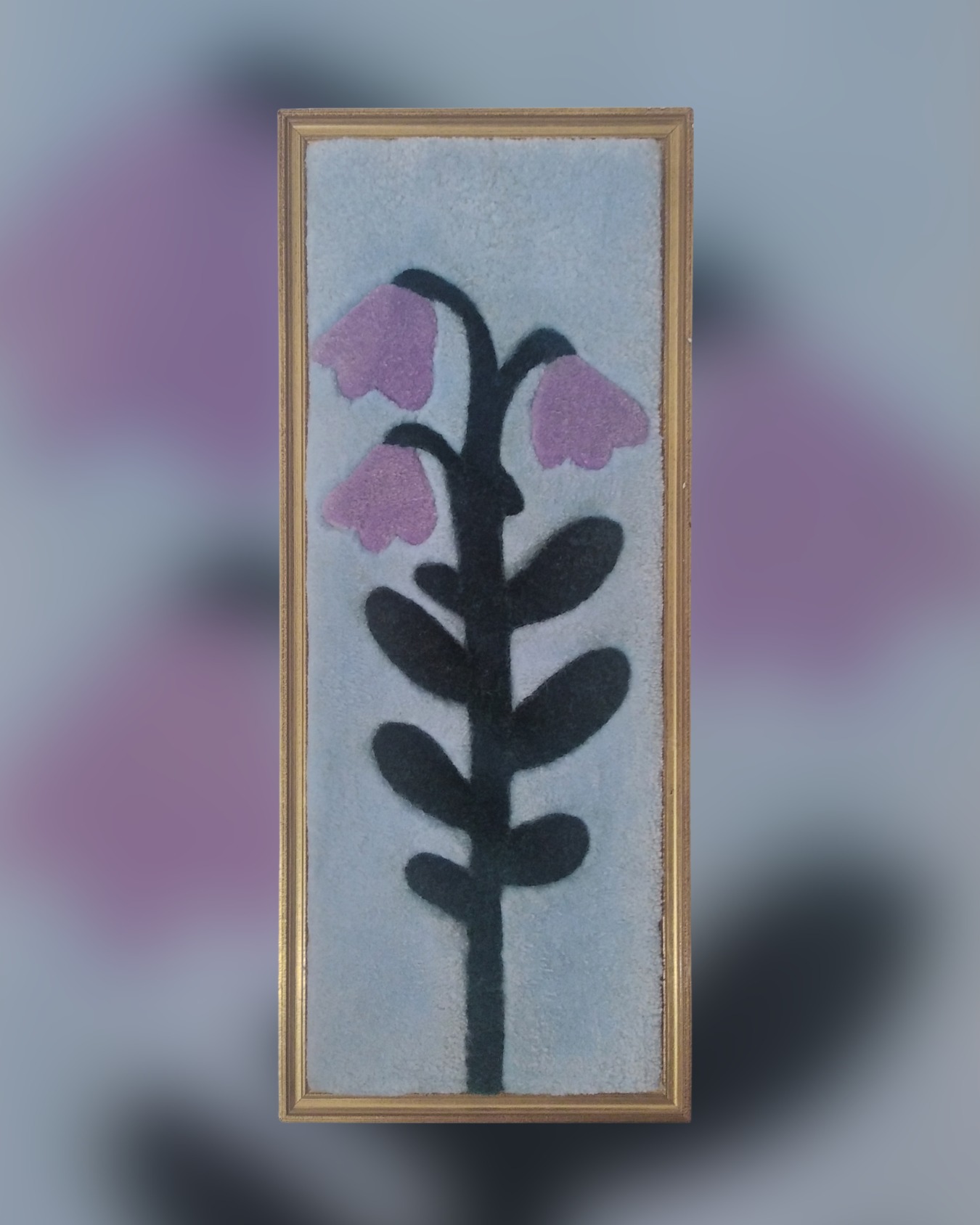 Zoom sur mes dernières créations de janvier, réalisées pour le MFF #3 à Mulhouse.
Des pièces toutes encadrées, avec des cadres chinés à droite à gauche. J’adore ce que ça apporte aux œuvres — j’espère que vous aussi. 🥀🌷☕🍓🐈🌵
#tufting #tuftingart #mulhouse #creationunique #slowdeco #slowmade #artisanat #art #pieceofart #dmc