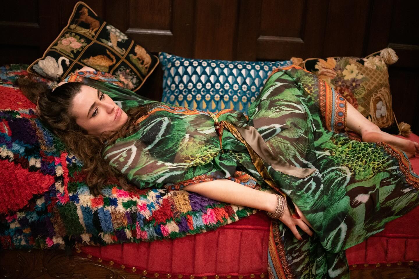 Characters - Guinnie @alexaroosevelt from our show Chatterton’s Cabinet of Curiosities 2022 #immersiveinstallation #character #theater