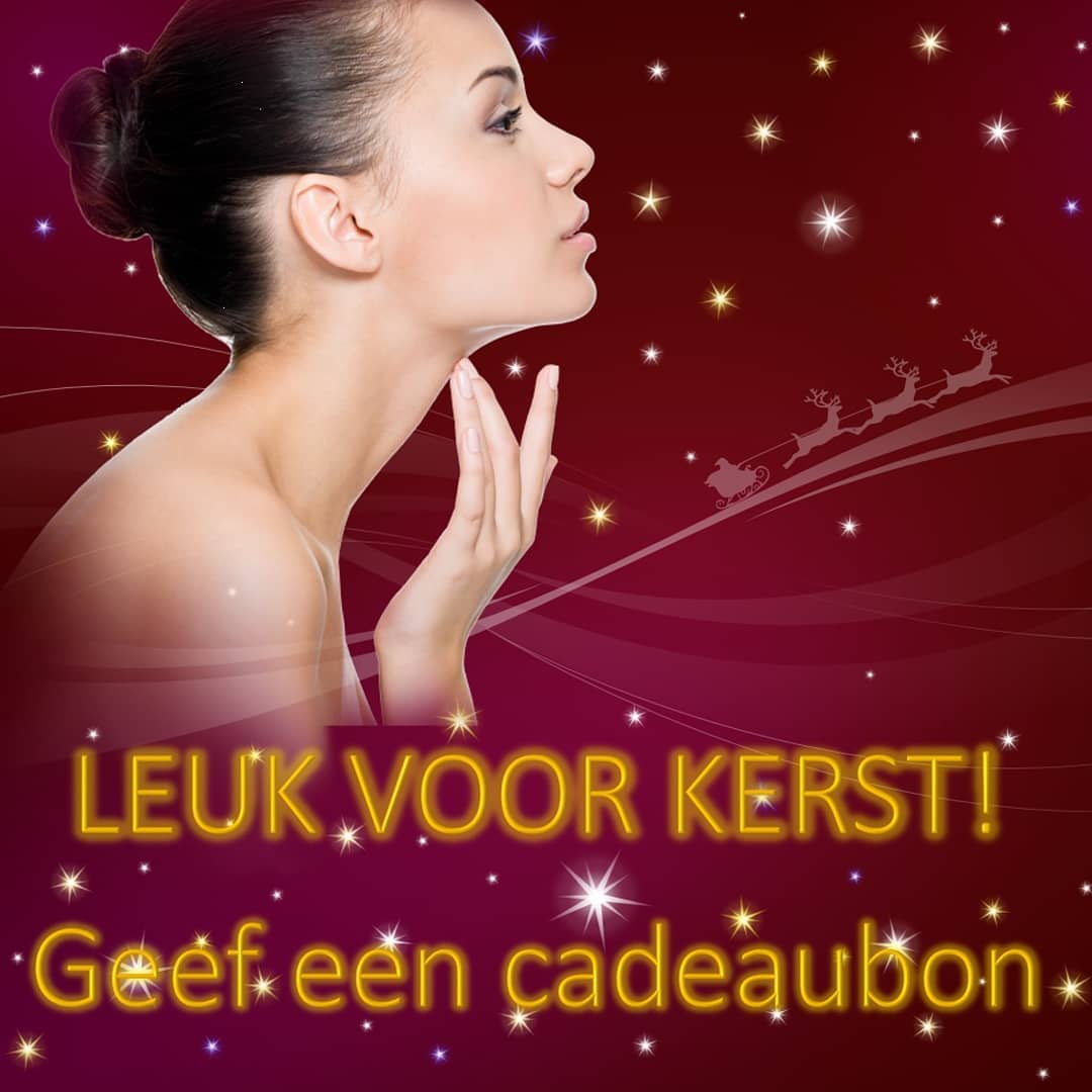 Op zoek naar een prachtig kerstcadeau? Geef je geliefde een cadeaubon van The Beauty Case. De bon kan gebruikt worden voor een heerlijke gezichtsbehandeling, massage of een luxe beautyproduct van Dr. Grandel.
Kijk voor meer informatie op https://www.thebeautycase.nl
Heel graag tot ziens in The Beauty Case!