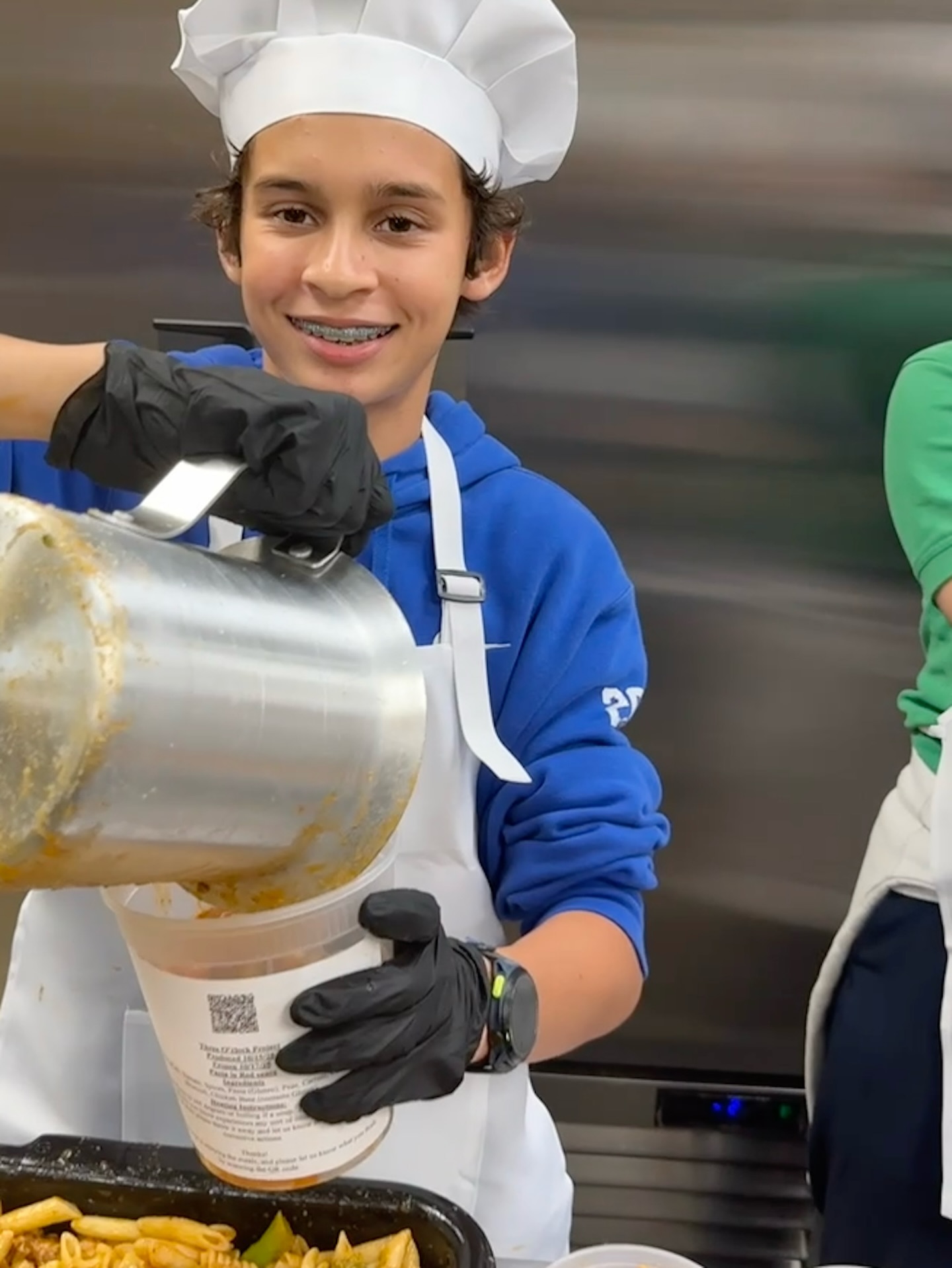 Food waste recovery isn’t just about saving food, it’s about shaping values.
At Three O’clock Projects Rescue Kitchen, we strive to teach children at a young age that food has purpose and power. Together, we can help raise a generation that cares for their community and the planet. By rescuing surplus food and turning it into nourishment, we’re showing kids that small actions can create big change.
#BatonRouge #FeedBatonRouge #rescuekitchen