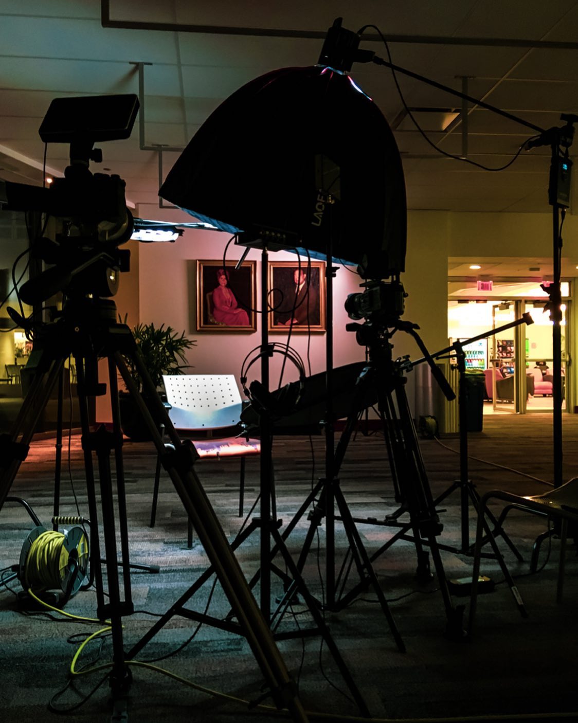 Had a lot of fun shooting at @drexeluniv last week for a very exciting project. Now it’s time to hit the editing room.
#rectoday #videoproduction #musicvideo #promo #recording