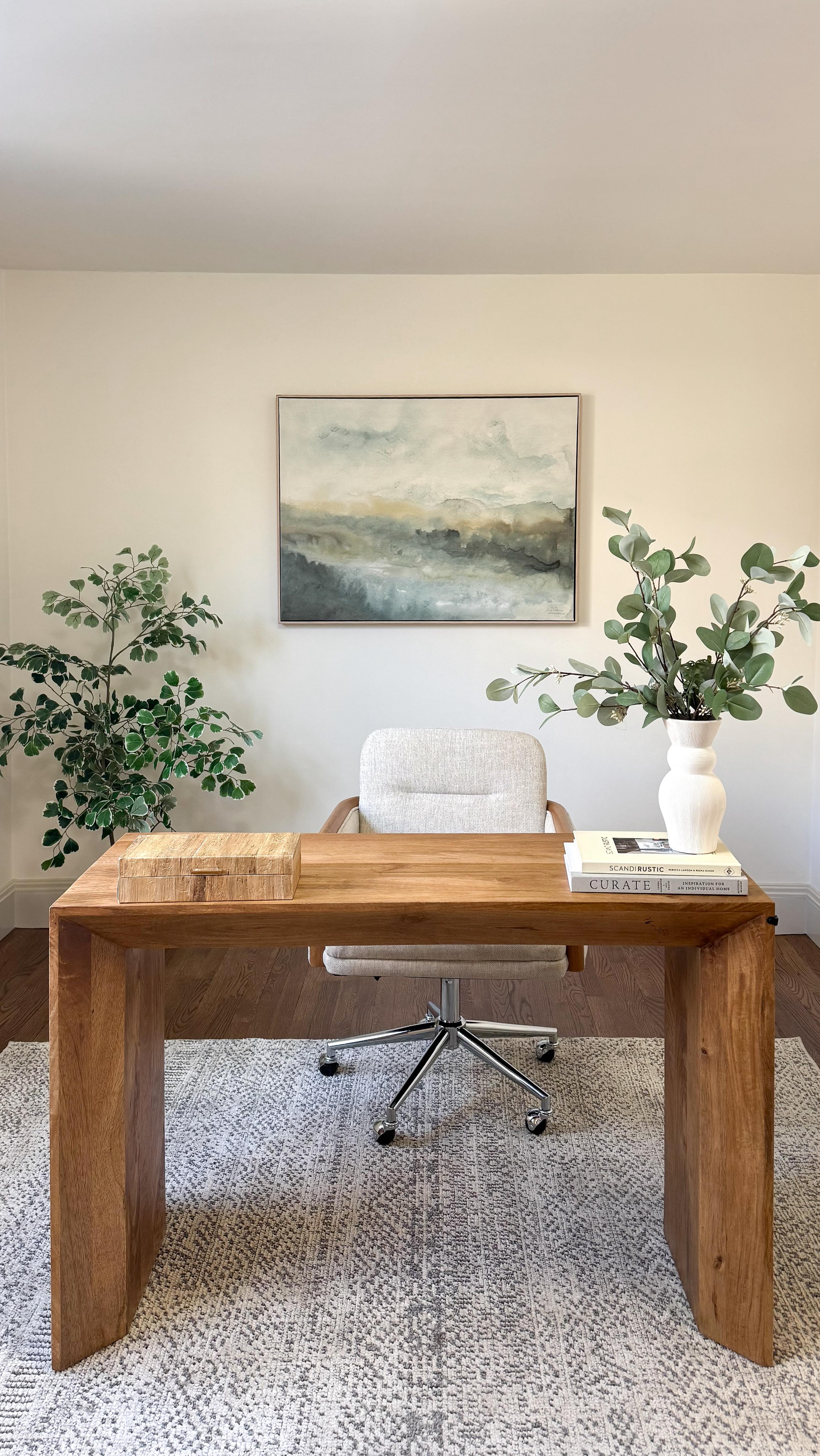 Hello from Dorchester 👋🏼 February spots are are filling up!
Thinking about listing this winter or early spring? Now’s that time. Book your staging consult with Boston Modern Design today 📩
.
.
.
#interiordesign #interiordecor #homestaging #interiorstyling #bostonrealestate