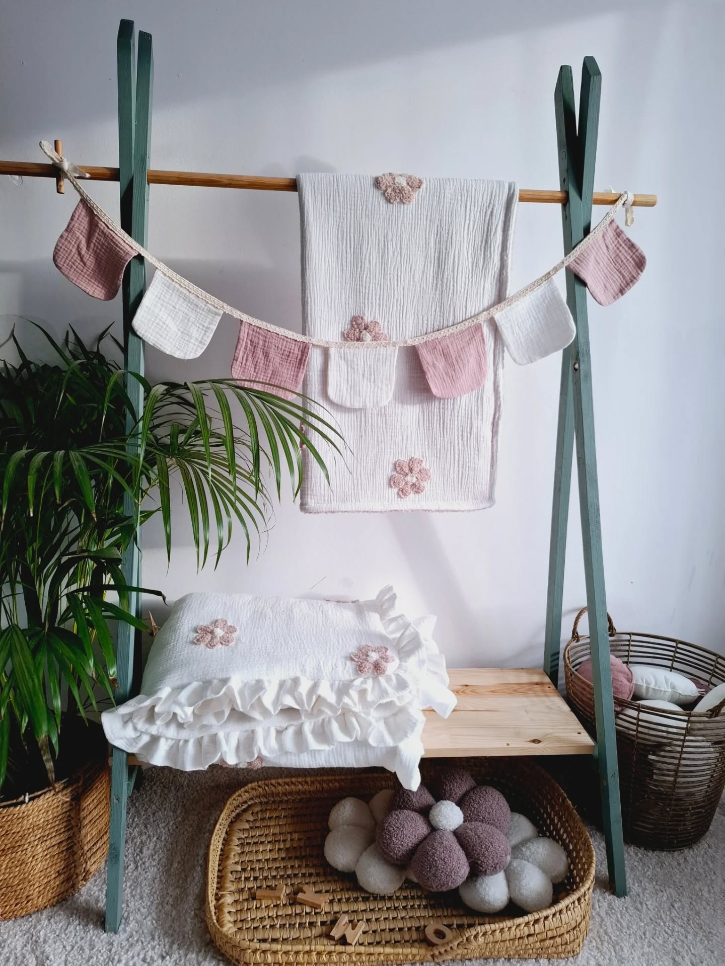 Lekkość muślinu delikatność która pozwala na spokojny sen . Kolekcja Daisy 🌸🌸