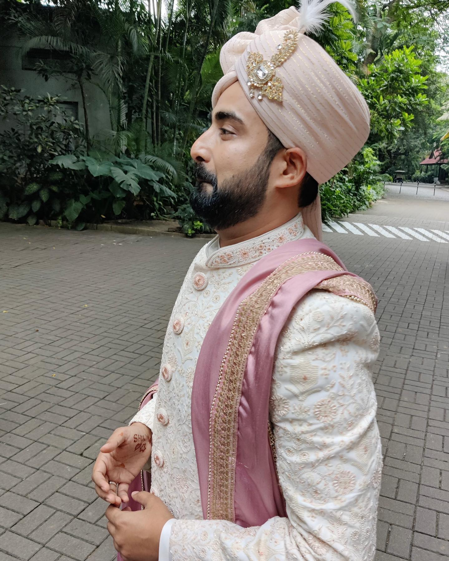 Dude, where are the dholwalas !?