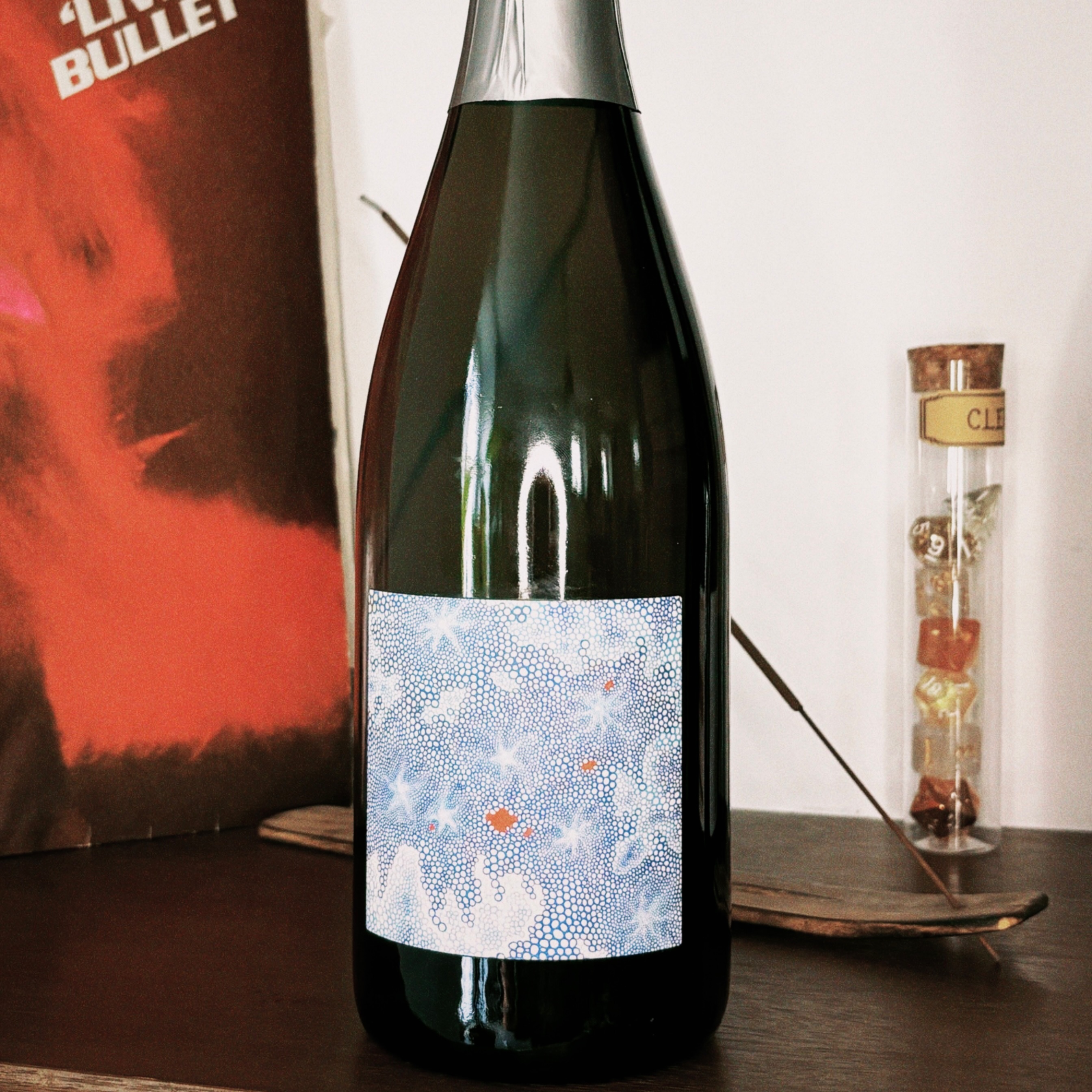 Throw the diceโฆโฆYou won!
Gazouille Blanc, Loir ๐ซง
@domaine_de_la_piffaudiere_
#naturalwine #rocknbolla #switzerland