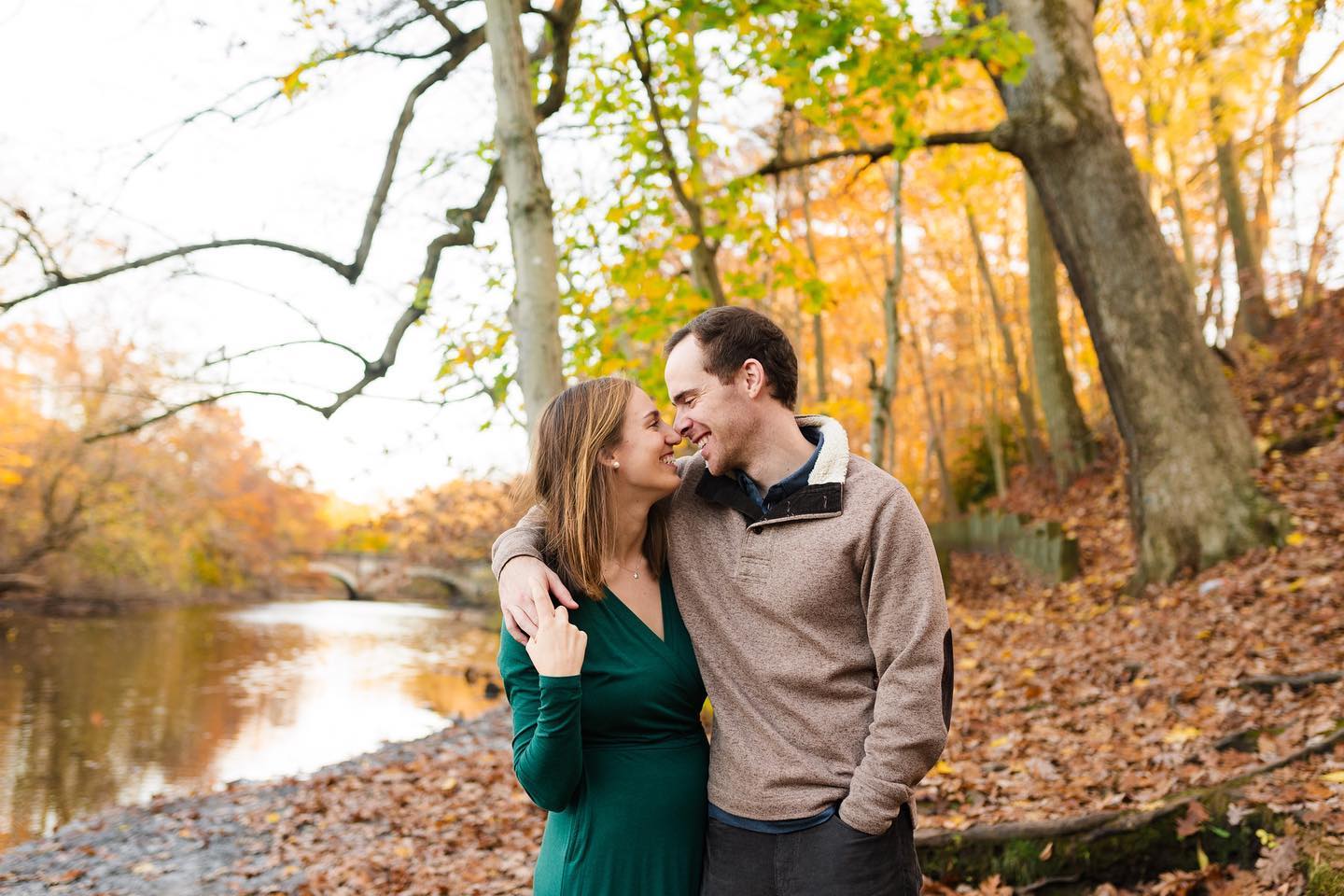 Finally getting around to sharing some of what I’ve been up to this fall! Grace & Austin in New Haven earlier this October.
.
.
.
.
#bostonengagementphotographer #newenglandphotographer #cambridgephotographer #bostonweddingphotographer #bostonengagementphotographer #bostoncatholicphotographer #catholicweddingphotographer #newenglandcatholicweddingphotography #blessedissheboston #spokenbride #candidweddingphotography #weddingphotojournalism