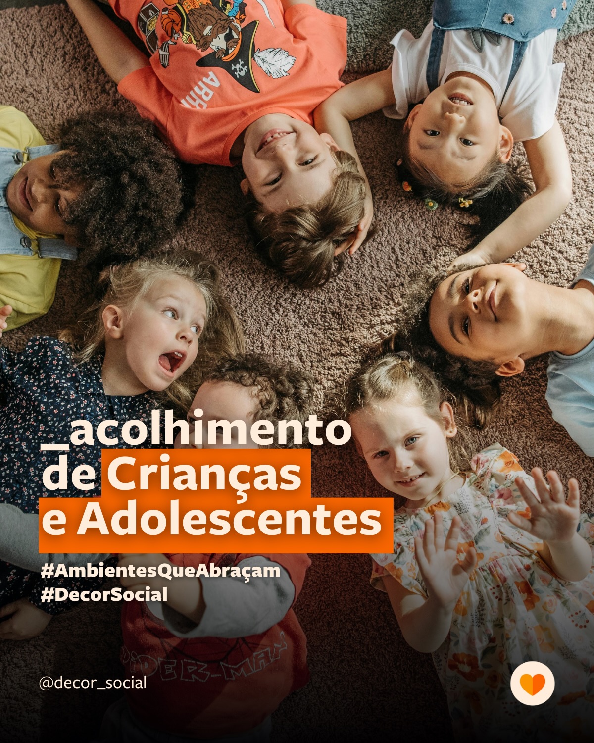Hoje queremos apresentar a vocês os Sistemas de Acolhimento existentes no Brasil, para que entendam onde e como atuamos. São eles:
SAICA – Sistema de Acolhimento Institucional para Crianças e Adolescentes;
Casa Lar;
República Jovem;
Família Acolhedora.
Queremos que você compreenda as diferenças entre essas formas de acolhimento para entender a complexidade de nosso trabalho e dessa forma poder nos ajudar! ✨🧡
Deslize para o lado para explorar mais sobre cada modalidade.
#DecorSocial #EspaçosQueTransformam #AmbienteQueAbraça #CasaDosSonhos #DesignSocial Neuroarquitetura ClubeDecorSocial CuideDaInfância InfanciaSaudavel ArquiteturaDaAlegria