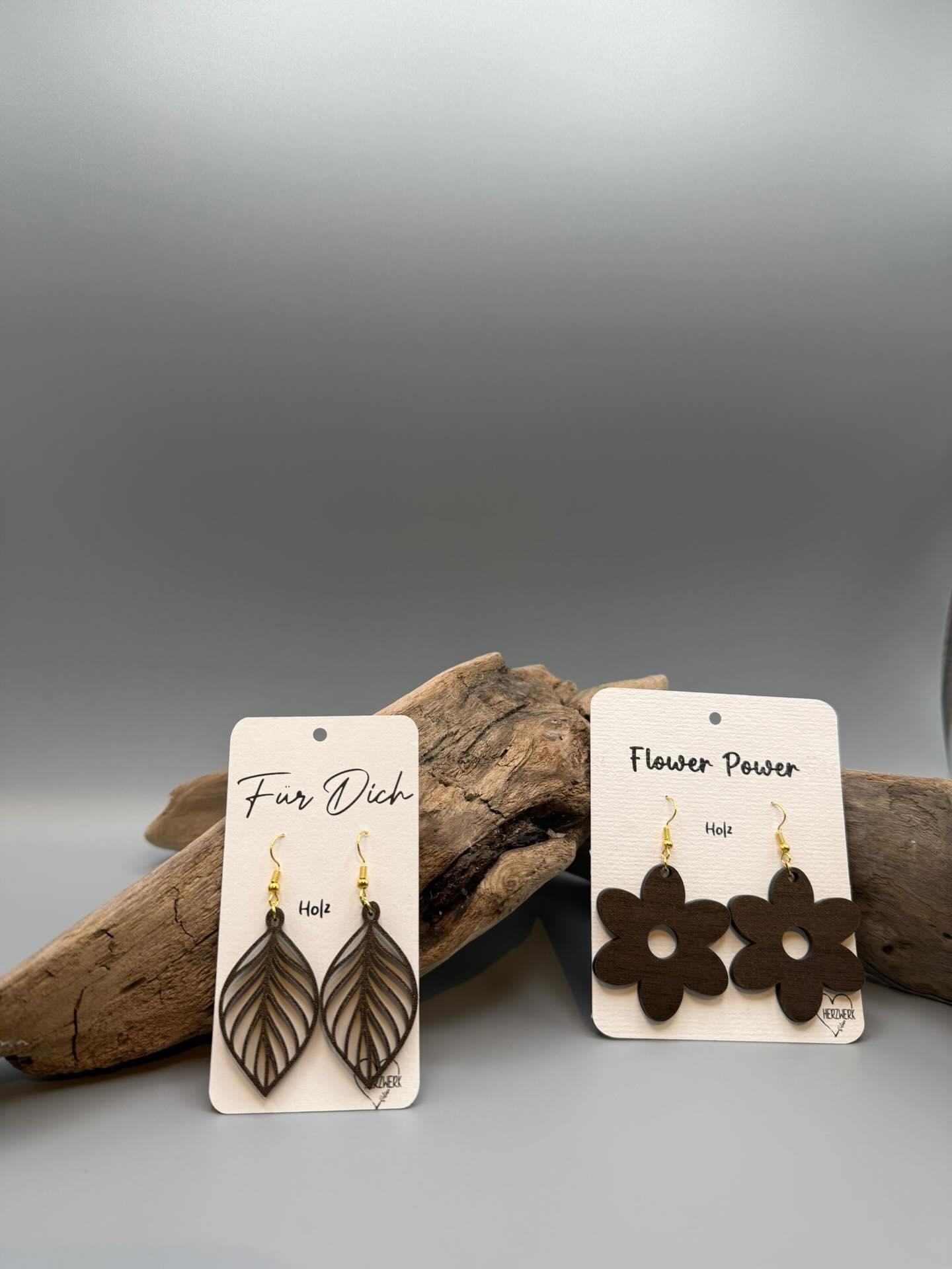 🌿Ein Stück Natur, das du tragen kannst 🌿
#Holz
# Blätter & Blumen
# Ohrringe