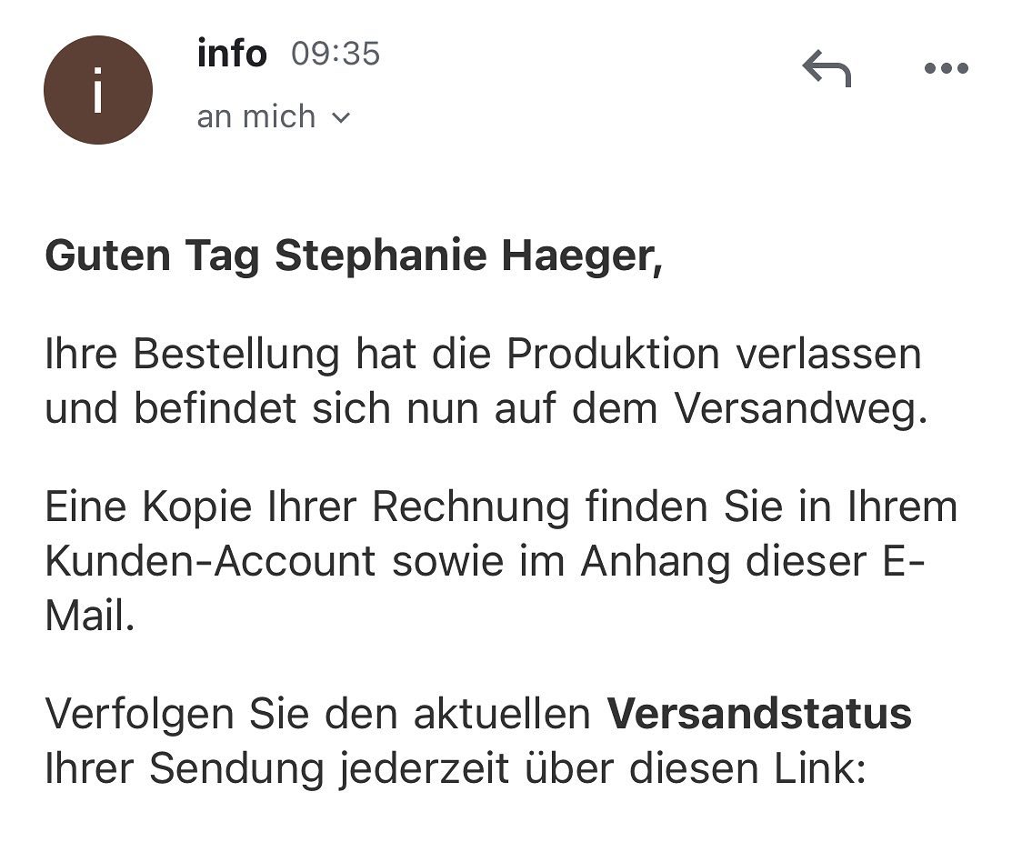 Aufregend, die nächste Rutsche Postkarten ist auf dem Weg zu uns. Und bald vielleicht in deinen Briefkasten? Unterstützt uns doch auch gerne schon jetzt www.startnext.com/gelbfuss