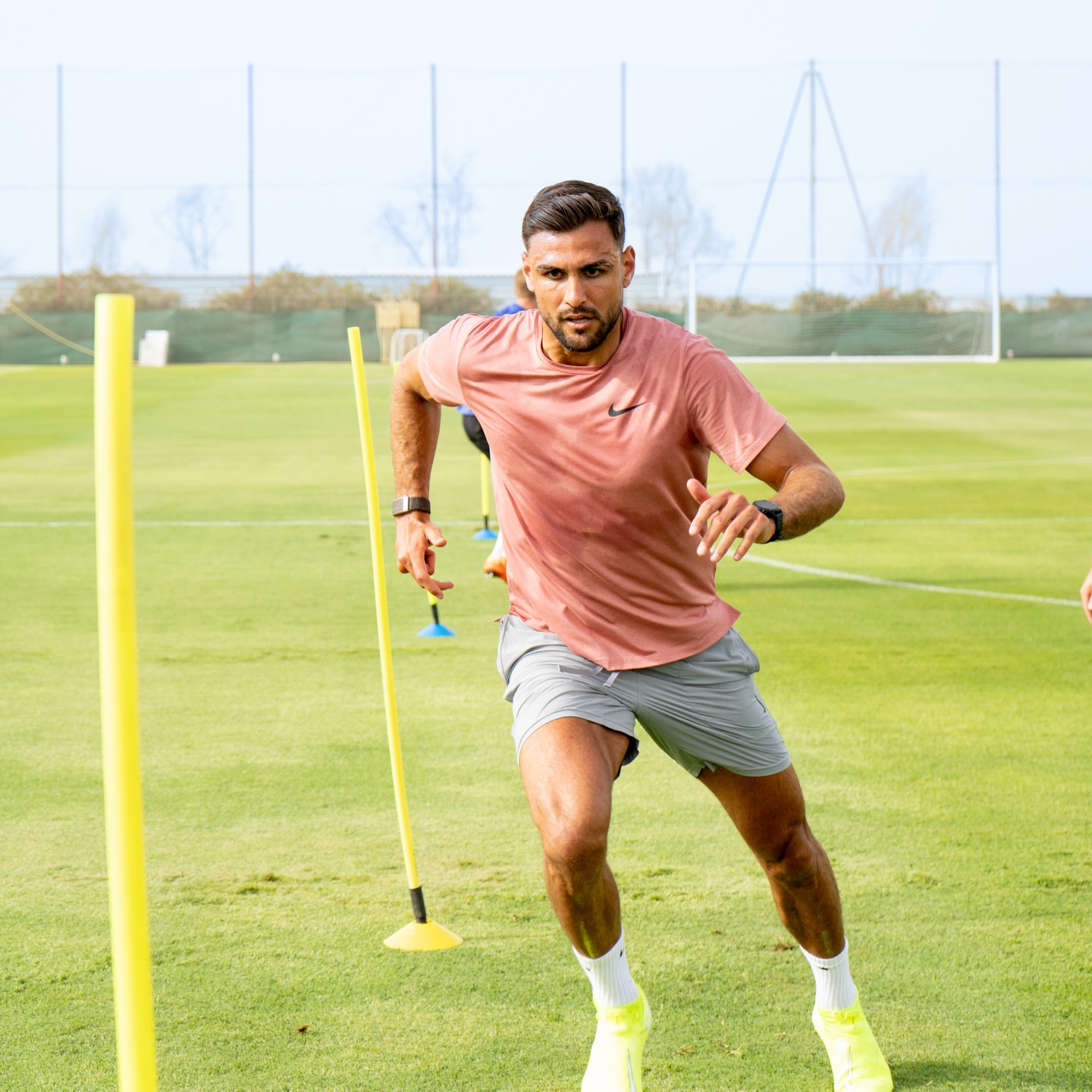 A warm welcome to our latest signing, Ryan Tafazolli 💪
A professional English footballer, currently playing for Swindon Town, Ryan is a leader both on and off the pitch. When he’s not on the pitch, Ryan shares educational videos on nutrition, recovery and training, providing insights to what it takes to perform as a professional athlete. On his YouTube channel, he lets people behind the curtain of a professional’s weeks during a season, sharing match-day vlogs, as well as BTS footage of training and facilities.
If you’d like to get in touch with Ryan then please reach out to ryan@mvetalent.com