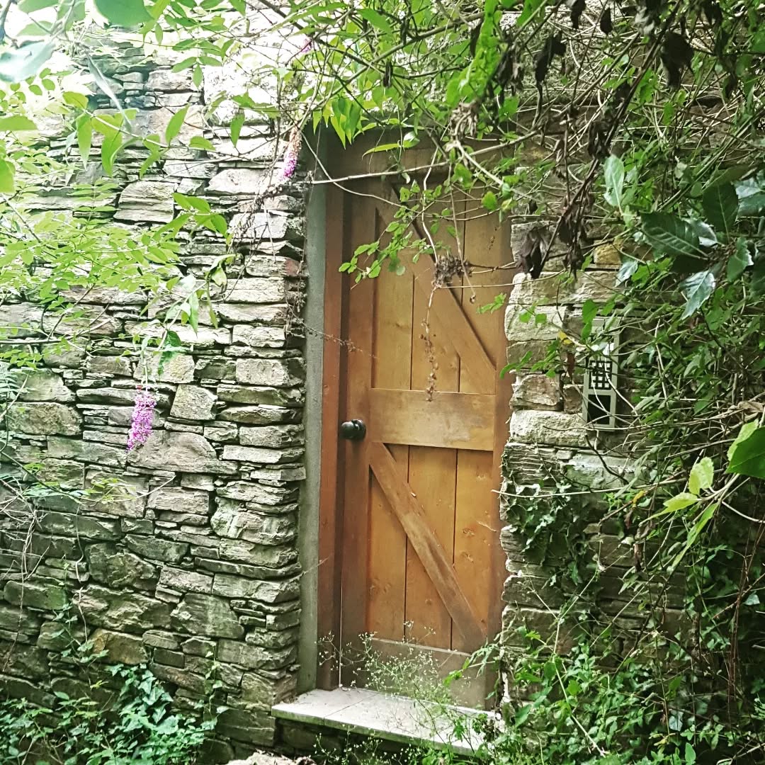 #secretdoors #secretdoorsofsalcombe