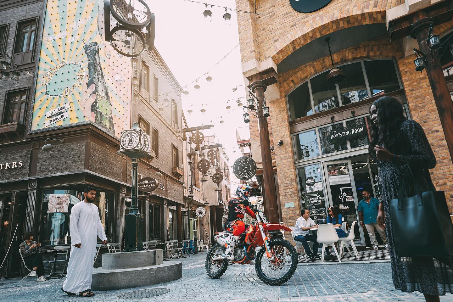 Doesn’t @lamerdubai look like a filmset?
We shot in some amazing locations in the Yallah! @sundersam video for @redbulluk and @visit.dubai. Check them all out in the full video on youtube. Link in bio 👉🏻👉🏻👉🏻 https://www.youtube.com/watch?v=SK1HmKDMFTE
Photo credit: @naimchidiac
#primeproductionsamg #redbulluk #redbull #dubai #mydubai #lamer #filmset #filmproduction #bts