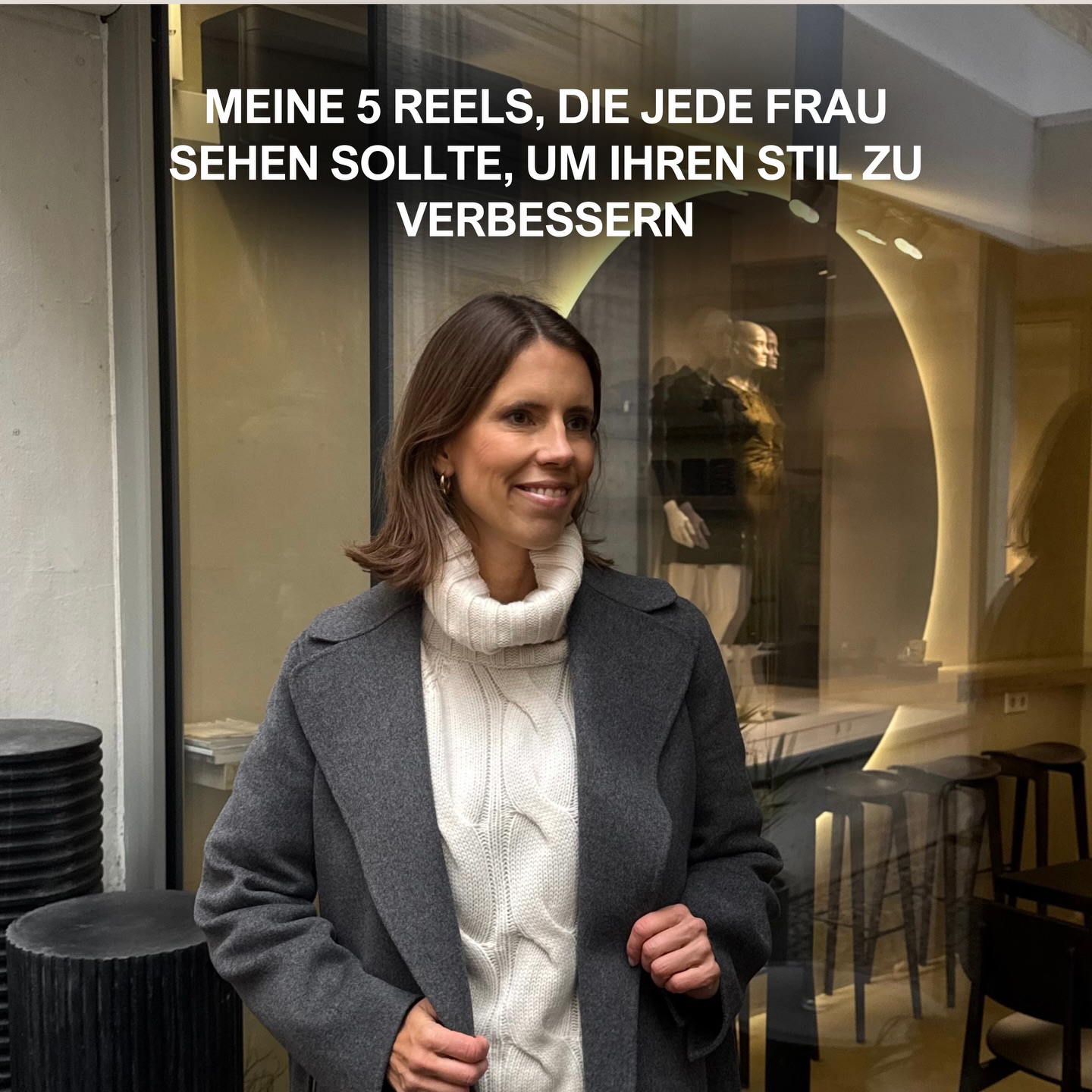 MEINE 5 REELS, DIE JEDE FRAU SEHEN SOLLTE, UM IHREN STIL ZU VERBESSERN
Wenn ihr euren Stil bewusster entwickeln möchtet,
geben euch diese 5 Reels wertvolle Orientierung.
Schreibt mir gern in die Kommentare,
welches euer Favorit ist oder euch am meisten geholfen hat.