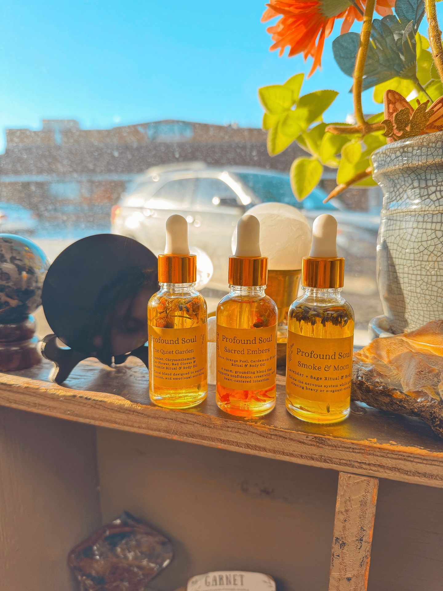✨ NEW ARRIVAL ANNOUNCEMENT ✨
Our Ritual + Body Oil collection has officially arrived, and we couldn’t be more excited to share it with you 🌙
These are handcrafted infused oils, slowly brewed over the past few months to enhance and honor the natural properties of each herb and floral. This slow infusion process allows the botanicals to gently release their essence, creating oils that are deeply intentional, nourishing, and supportive.
These oils were created to be used in two ways
worn on the body as a grounding, nourishing oil
used in rituals, moments of intention, and emotional care.
Each blend was crafted with the nervous system, emotional well being, and energetic support in mind because self care doesn’t have to be rushed, complicated, or separate from your everyday life.
🌿 Smoke & Moon: a calming, cleansing blend for grounding, release, and energetic clearing
🔥 Sacred Embers: a warm, heart opening blend for confidence, creativity, and desire
🌸 The Quiet Garden: a soft, floral blend designed for rest, emotional soothing, and nervous system support
Whether you’re applying them to your pulse points before starting the day, using them to wind down at night, or incorporating them into your personal rituals, these oils are meant to meet you exactly where you are.
✨Now available to shop at profoundsoul.com✨
#selfcare #naturalskincare #bodyoils #holisticwellness #smallbusiness