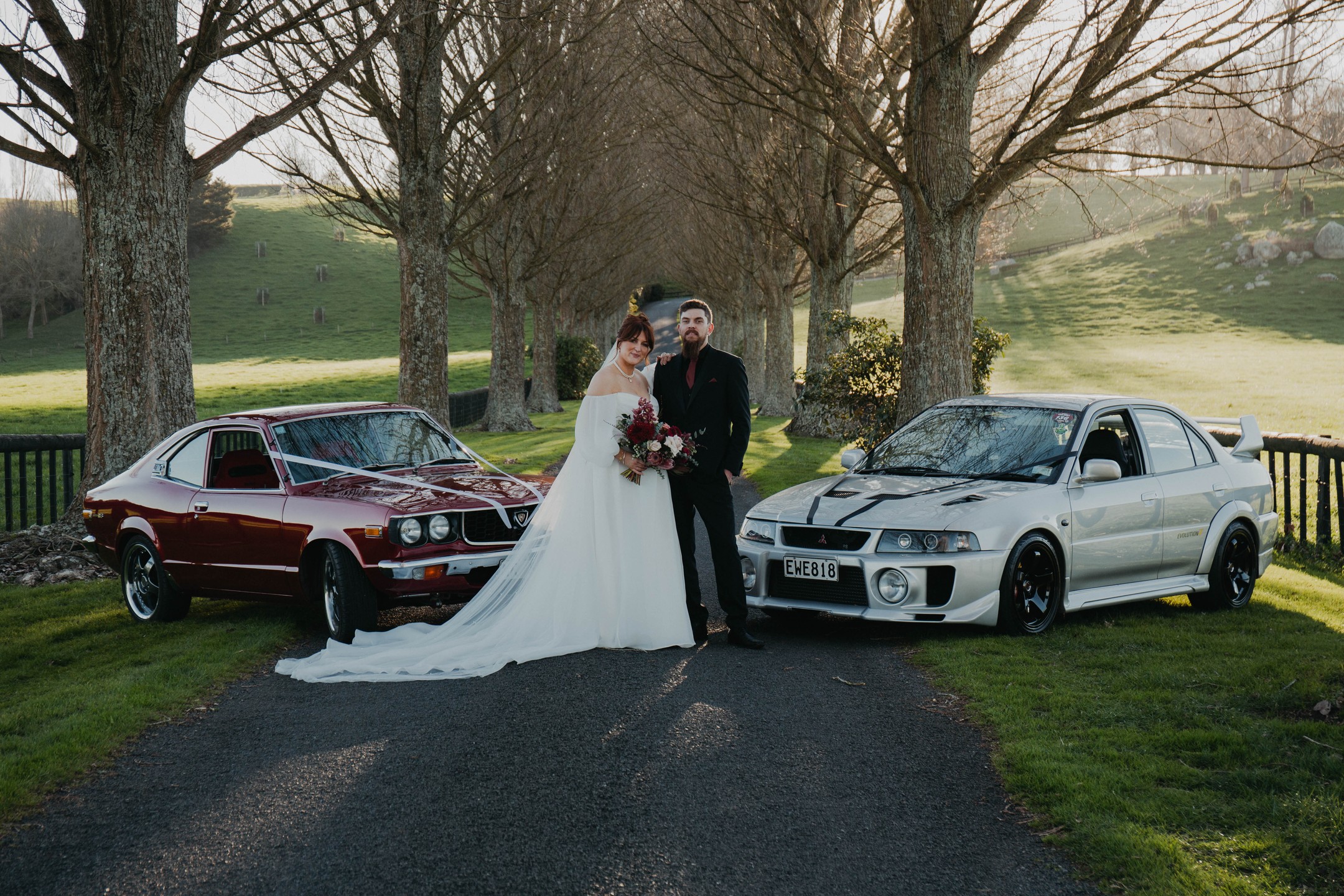 The light, the view, the cars, this couple 😍
Venue - @redbarnnz
Hair - @laura.whitesalon / @white.salon.cambridge
Makeup - @layersbyellamakeup
Cake - @layersbyellakitchen
Dress - @astrabridal.hamilton
Celebrant - @celebrantbelindaduncan
Dj - @thedjdifference