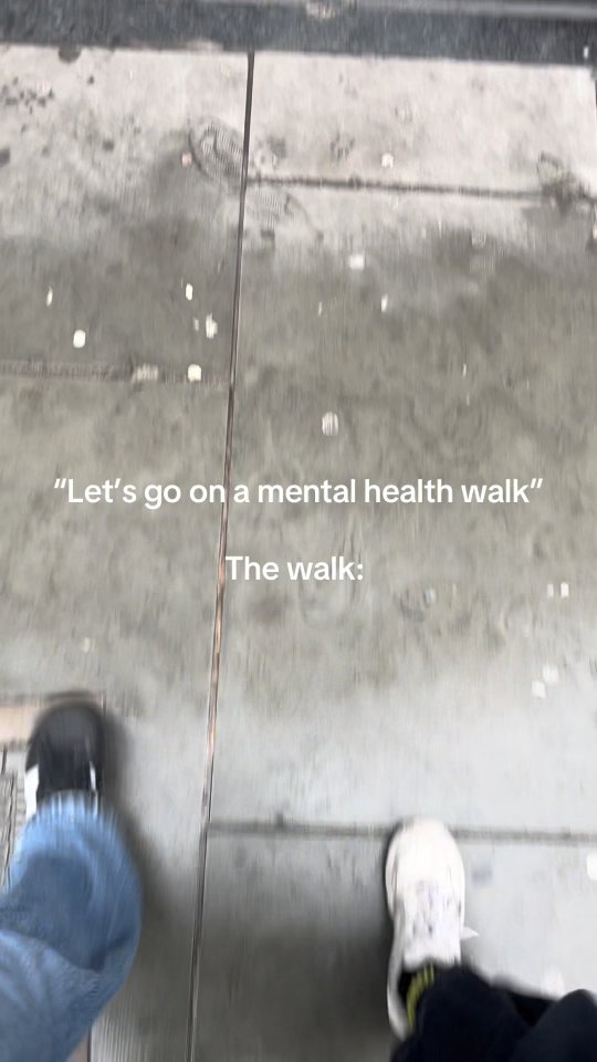 Mental health is soo important, that's why we spend so much time at Art Play ☺️ Do something good for yourself and come and unwind with us in a class or free flow session 🎨
#artplay #artplaylondon #mentalhealth #arttherapy #artsrudio