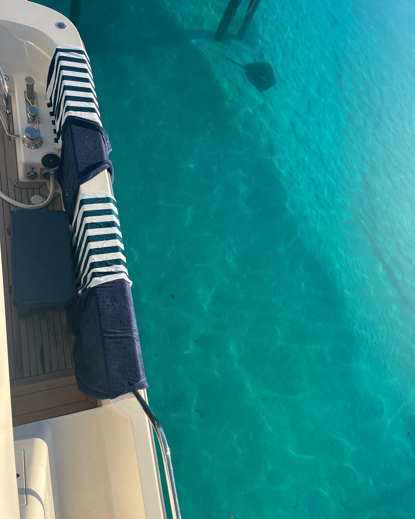 Oasis
#compasscay #ocean #voyage #mavi