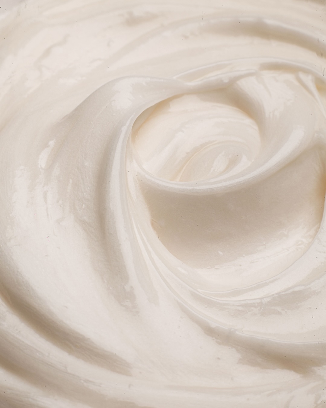 Adelaide heat wave has been calling for some serious sun protection. Here’s @ly_cosmeticnurse top picks for blocking dangerous UV rays and levelling up your SPF game:
1. Total Moisture Daily Facial Cream. Advanced UV filters, DNA repair enzymes and an all encompassing environmental shield in one nourishing daily cream.
2. Daily Radiance Vitamin C. A hydrating vitamin C and sun protection cream with a light, cashmere texture.