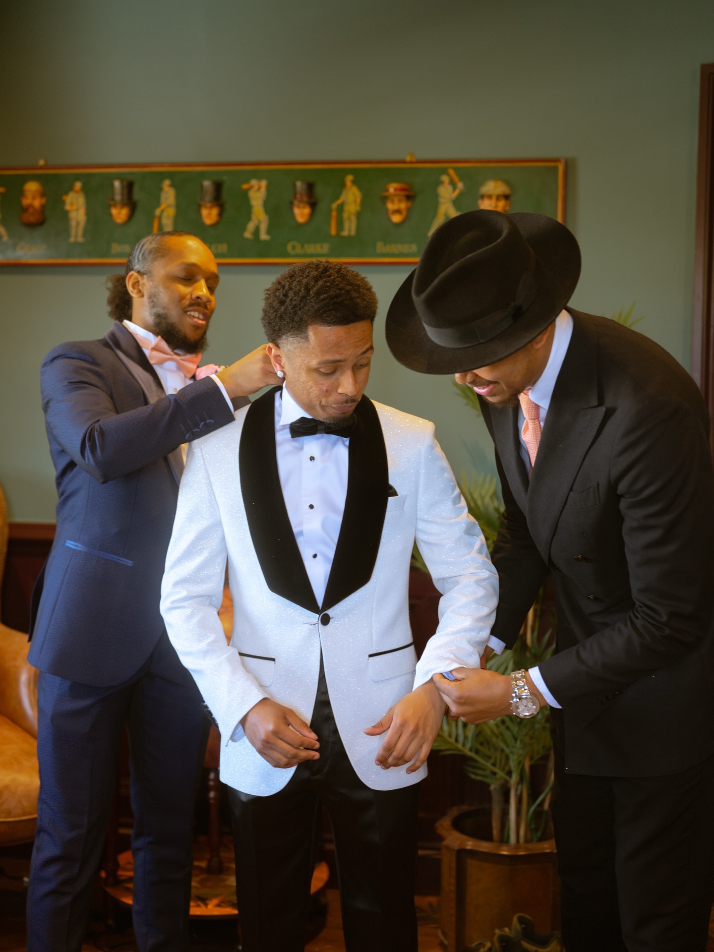 More than a wedding party — a brotherhood.
Standing by his side, today and always. 🖤
#GroomAesthetic #UKWedding #WeddingCreatives #EriStudios #WeddingDayFeels