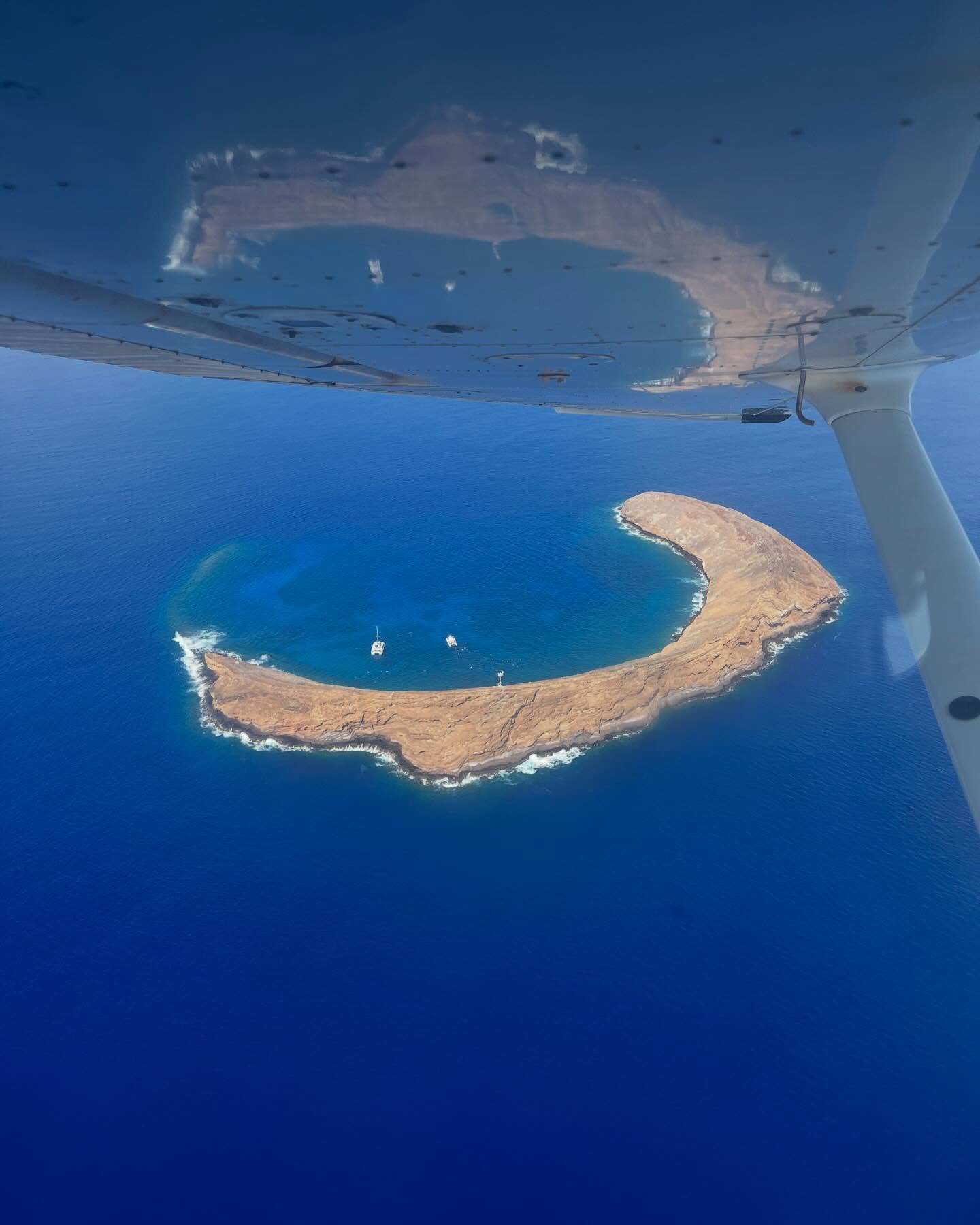 Turns around a point—building precision, one maneuver at a time. #flighttraining #withviews #mauiaviators #idratherbeflying