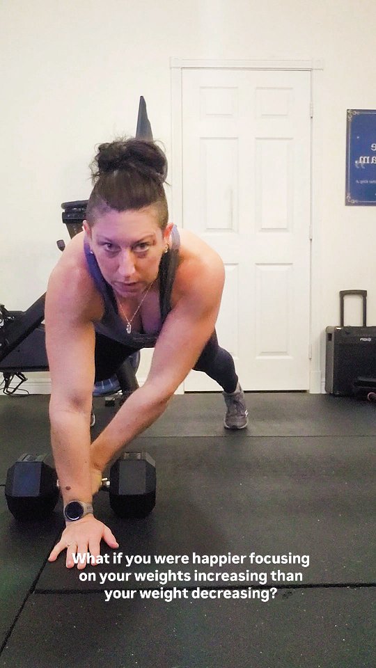 🔥Real talk: The women who finally see results
aren’t chasing a smaller number…
They’re chasing a stronger body.
🫵When you focus on lifting heavier:
• your body tightens
• your metabolism responds
• your confidence goes way up
And the scale?
It stops being the boss.
✅️ If you’re ready to stop guessing and start training with a plan that actually works for your body → DM me “STRONG” and I’ll share how my coaching program helps women get leaner by getting stronger.
#StrongNotSkinny #strongmom #womanup #FitOver40 #WomenWhoLift