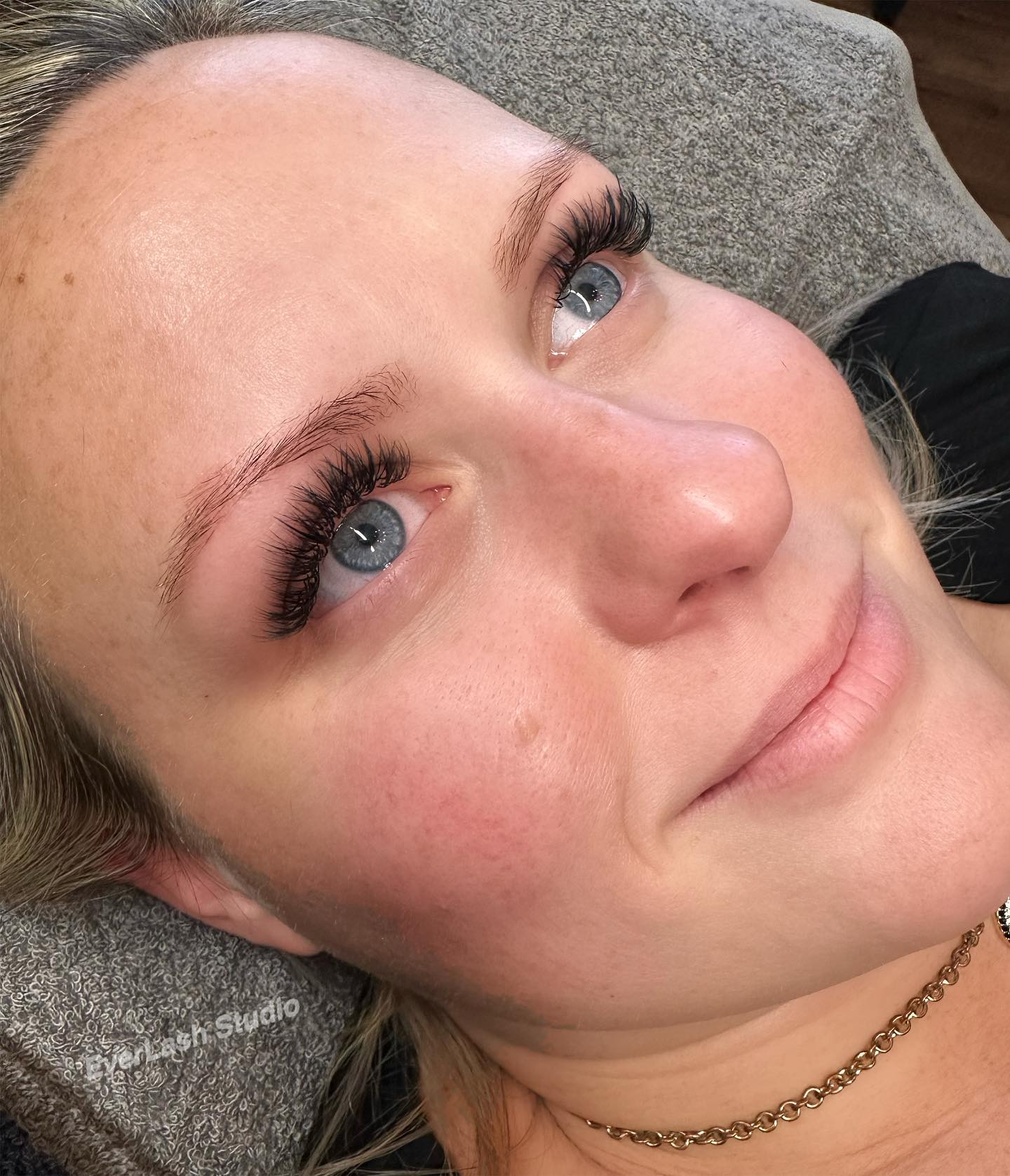 Natural lite volume or otherwise known as “hybrid” look. .02 cc curl.
#volumelashes #hybrid #hybridlashes #lashes #lash #naturalbeauty #naturallashes #dollylook #lashlovers❤️ #prettylashes #lashboss #entrepreneur #scottsdaleaz #arizona