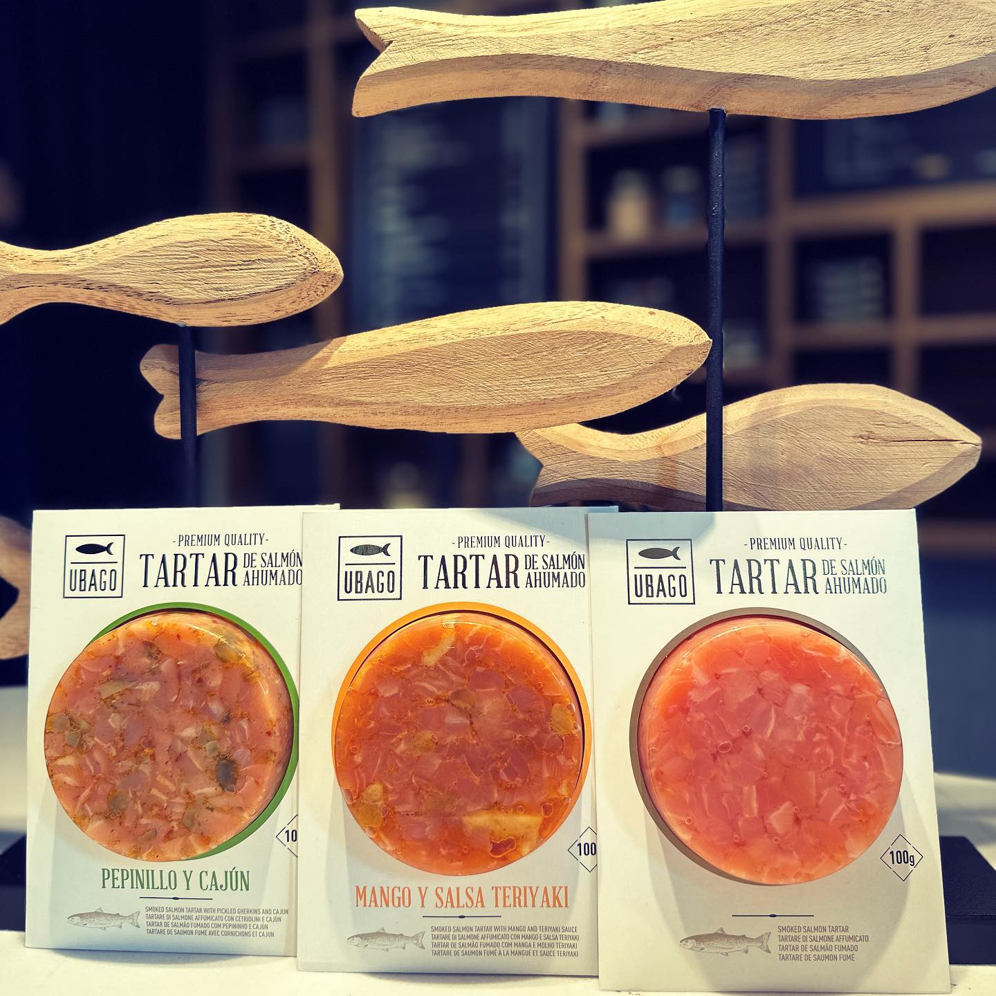 Venez découvrir les tartares de saumons aux différentes saveurs… #amaresgourmet