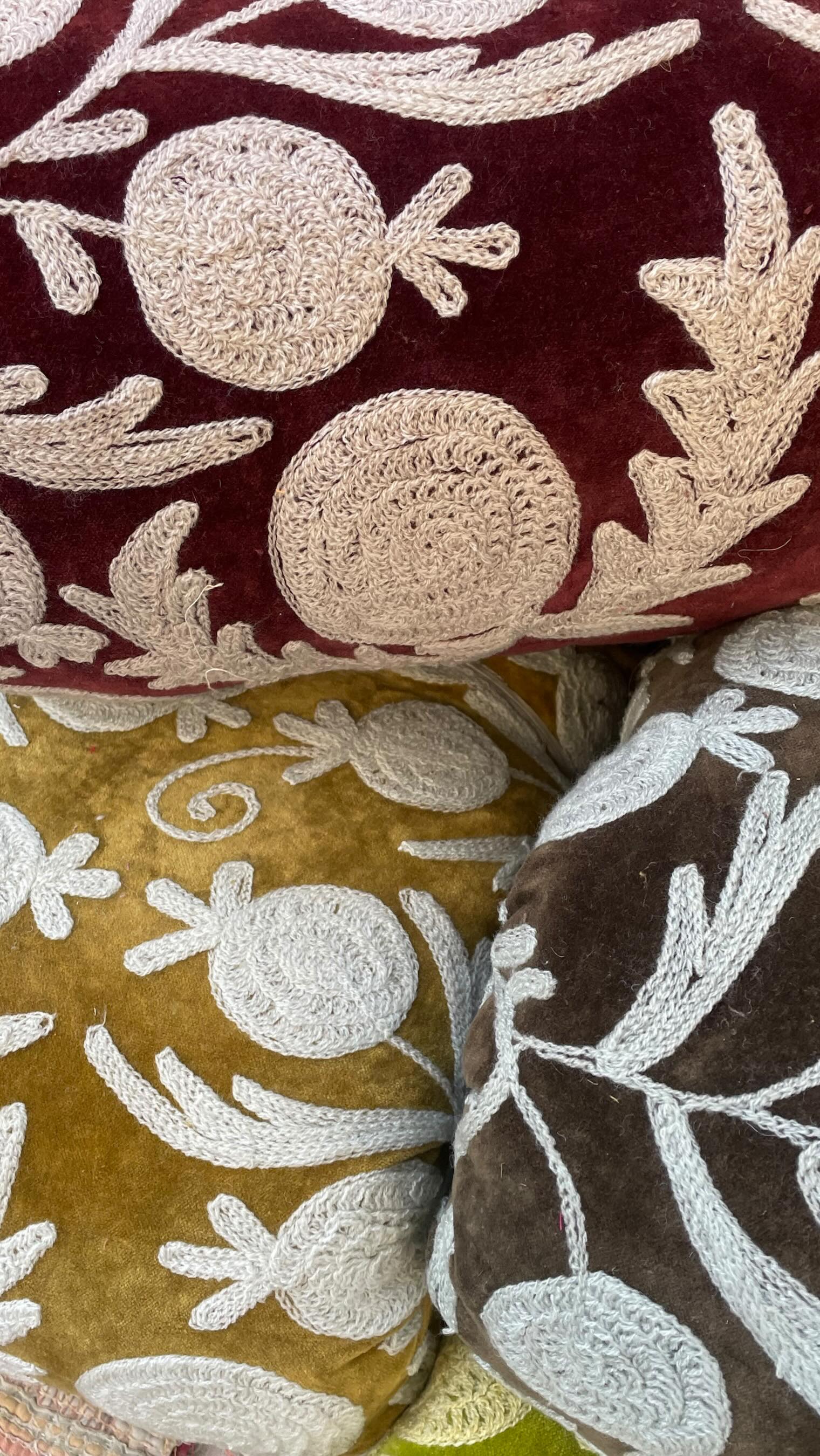 Scrolling through film footage from earlier visits to India 🧡✨ So much gratitude for the inspiring women I get to meet & work with through Thaamsz and already getting excited for my next visit to my favourite country in the world: India!