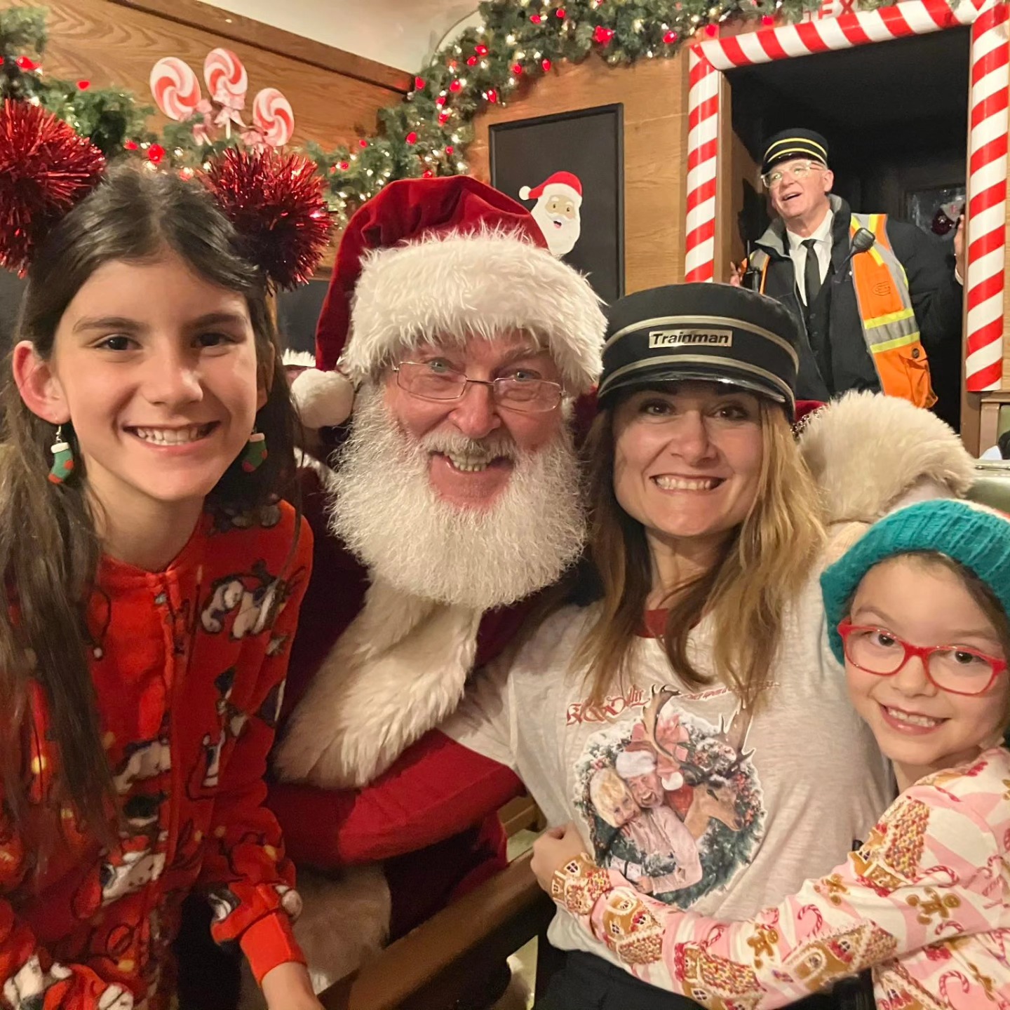 Wishing everyone a very Merry Christmas! This weekend marked my last evening working on the train for the season! What a wonderful year, and I am so proud of the experience our WCR family was able to provide night after night! These two cuties made my last night even more special as they came for the ride along.
Stay tuned. Our team is planning lots of fun, new experiences for 2025! 🚂