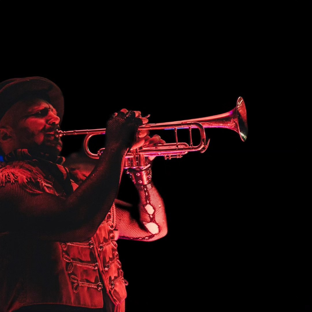 Join us next Sunday the 29th for our final @lomondhotel hoorah!
Last one was an epicenter of joy.
Music from 5pm, great food and kid friendly.
@nomepics