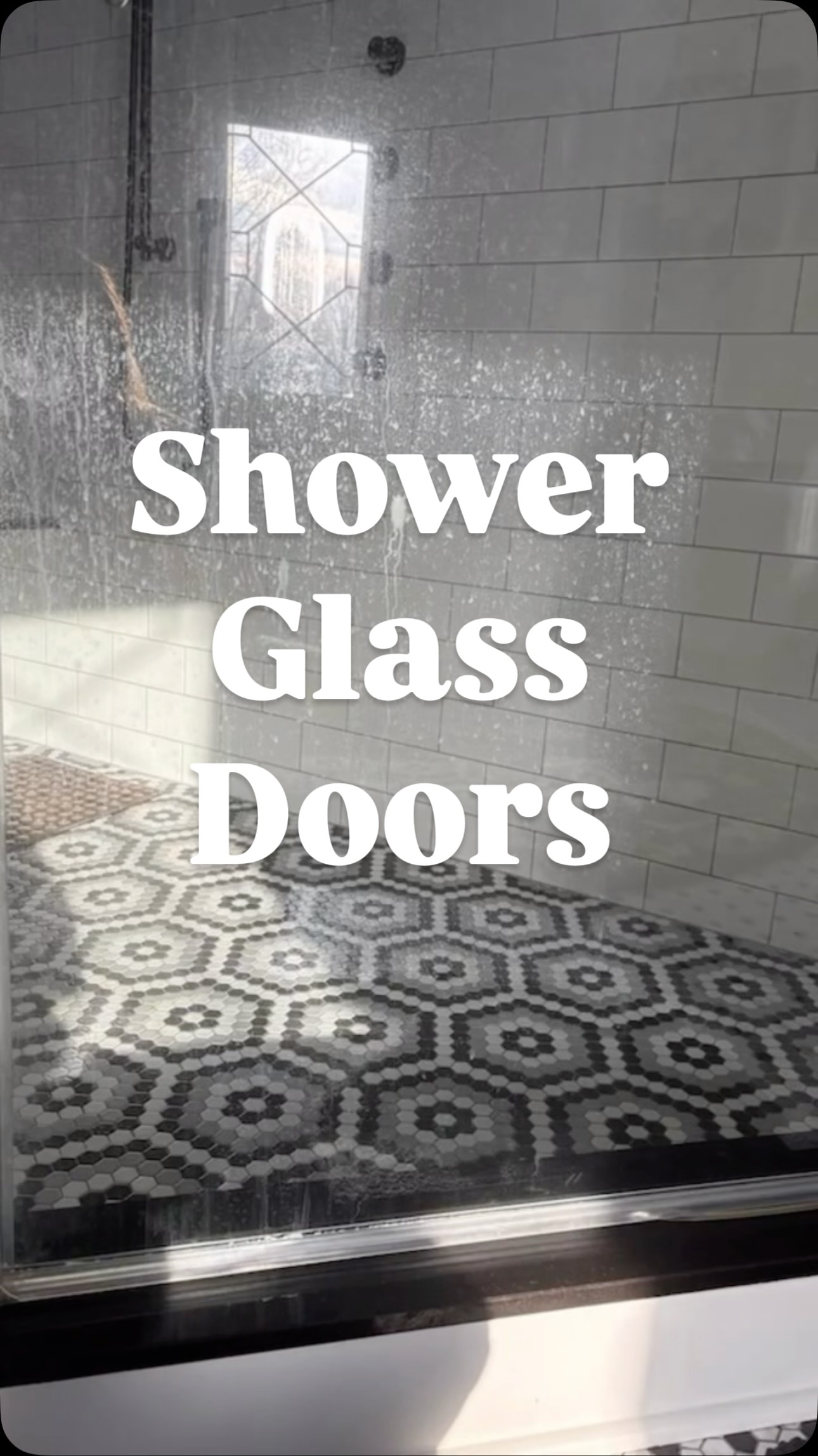 The team did a great job tackling the stubborn water spots on these shower glass doors! Sparkling ✨✨🤩
#cleaningservice #clean #home