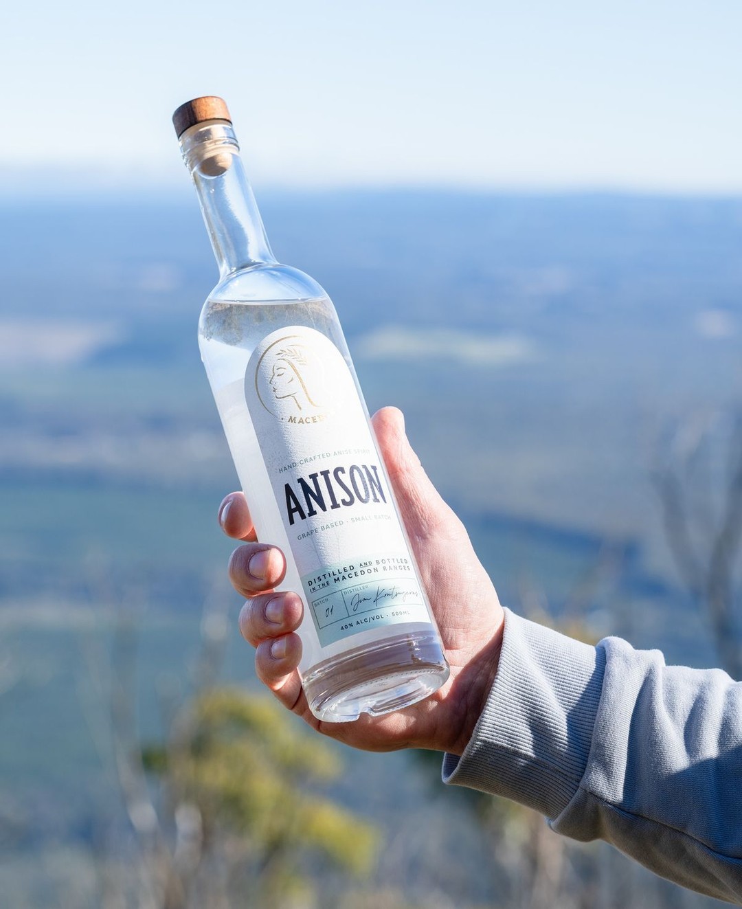 From the peaks of Mount Macedon to the mountains of Greece, our Anison carries the spirit of two worlds. Crafted in the Macedon Ranges, yet deeply rooted in centuries-old Greek tradition, this bottle is a nod to both the past and present.
Whether you’re on top of the world or gathered around the table, Anison is a true celebration of craft, heritage, and the landscapes that inspire us.
.
.
.
.
.
.
#macedondistillery #anison #daylesfordmacedonranges #daylesfordmacedonlife #macedonranges #macedonrangesfoodies #melbournefoodies #macedon #romsey #lancefield #melbournebartender #melbournecocktails