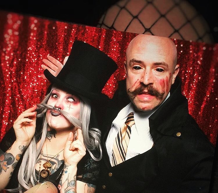 Hello October! We’re throwing it back to one of the BEST costumes we’ve had come through. Let us be part of your Halloween festivities! 🧛🏼♀️