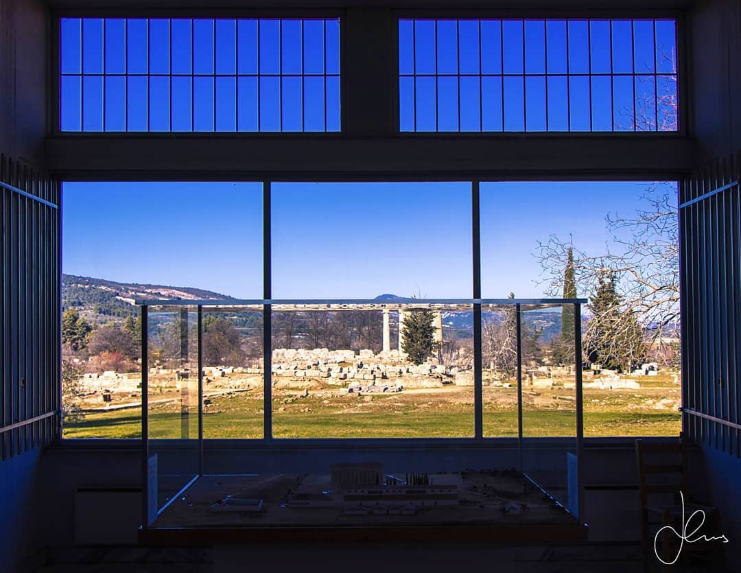 🏺🏛❗From the beginning of the Coronavirus quarantine I have been trying to find a photo from my travels to Greek Temples that captures the essence of this Challenge for me personally. Pictured is the Archaeological Museum of Nemea funded & constructed in 1984 by American philhellenes and gifted to the state. There is a wonderful retro feel to the admittedly dated museum that however has this incredibly memorable window where you can simultaneously enjoy a framed view of the Temple of the Nemean Zeus and a scale model of the entire site (in the plexiglass)! For me this is exactly what the quarantine feels like; you have this unique view within arm’s grasp that you are curious to explore & discover yet you patiently wait in the grim shadows but there is also tremendous optimism as the view gives focus & motivation and you have something compelling to look forward to!
◾◾◾
If you have a moment to comment I would be interested to hear what this “view” represents to you. Is it a trip? Is it a fresh idea that was born out of the pandemic? Is it a longing to see friends in another city? Is it an opportunity to restructure your life to achieve your true potential?
◾◾◾
#wanderlust #picoftheday #photooftheday #travelstories #greektemples #ig_greece #athens #travelblog #travelgram #letsgo #goexplore #travelphotography #discovergreece #greekbloggers #greecelover_gr #words #mytravelstory #feelgreece #mytravelgram #travelbug #peloponnese #postcardsfromtheworld #canongreece #greecetravelgr #greece_moments #nemea #momentsofmine #canongreece #wu_greece #instalifo
◾◾◾