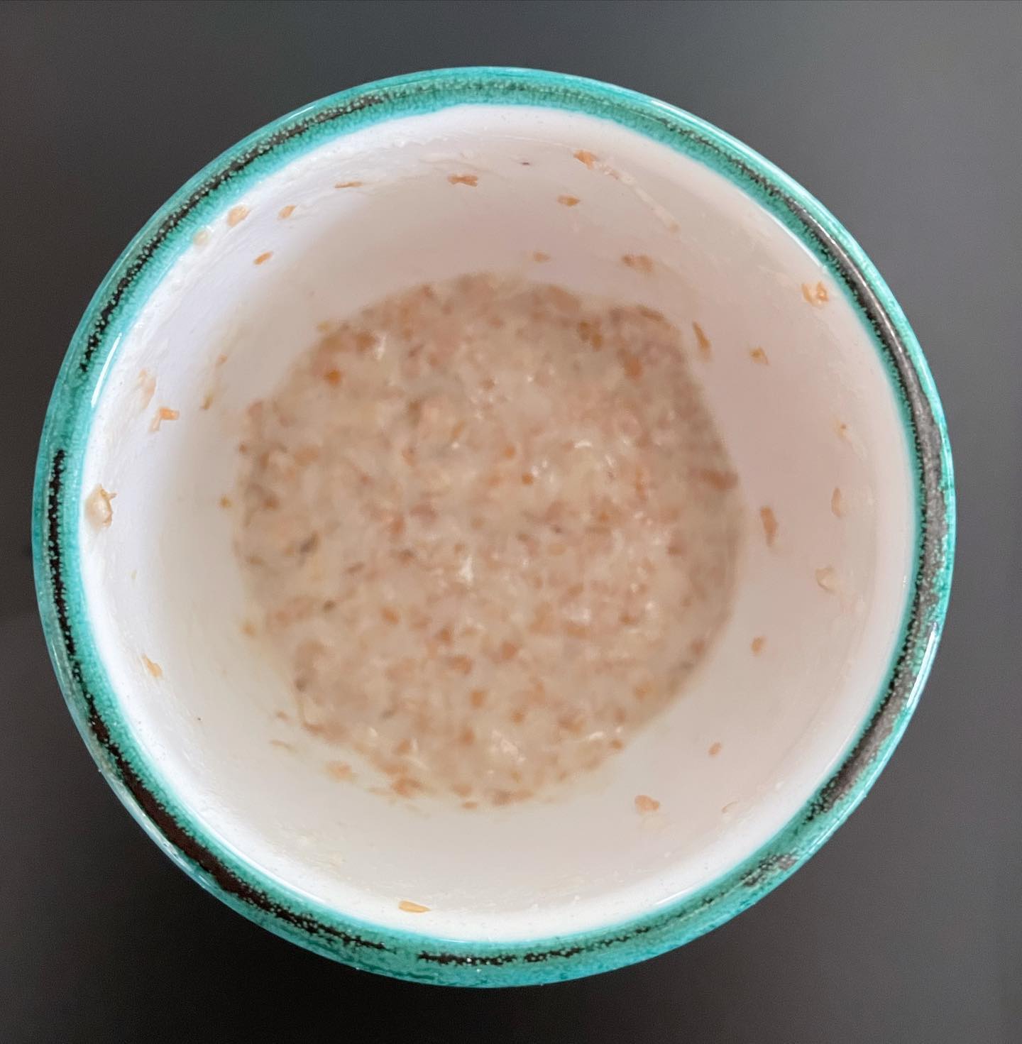 My Tropea Kitchen: Reviving Sourdough Starter Day 2: Status: no visible action (non expected). Move 10g of starter to fresh bowl (discard rest), add 10g flour, 10g water, stir vigorously, cover and leave for 24 hours #sourdoughstarter #revivingsourdoughstarter #lievitomadre #sourdough #mytropeakitchen #bakingbread #sourdoughbread