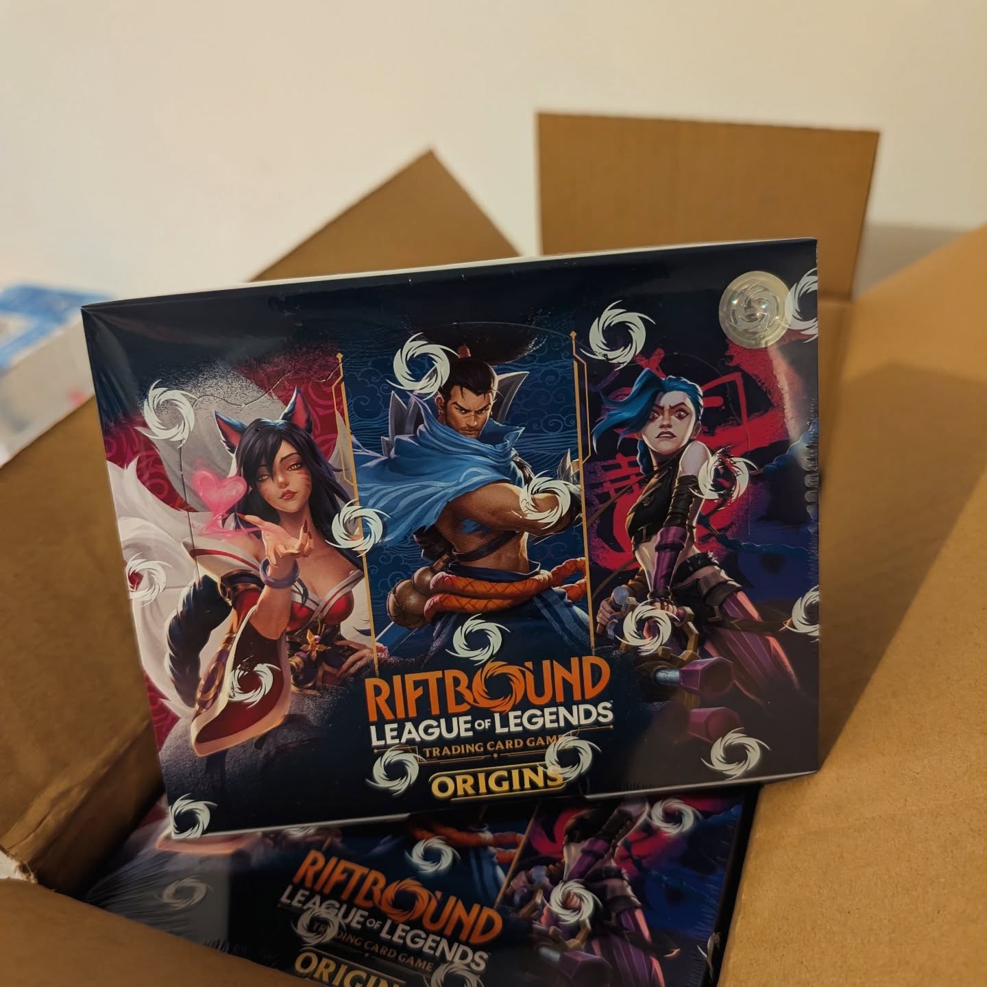 We can't seem to get enough of Riftbound!
Boxes are hard to come by, but we're dropping a small restock on our Discord this weekend (at RRP) 🔥
Seals will be cut to prevent reselling - let's get more people playing this game!
🔗 Join here: https://discord.gg/wM5Jf45BGg
#riftbound #riftboundtcg #leagueoflegends #leagueoflegendscards