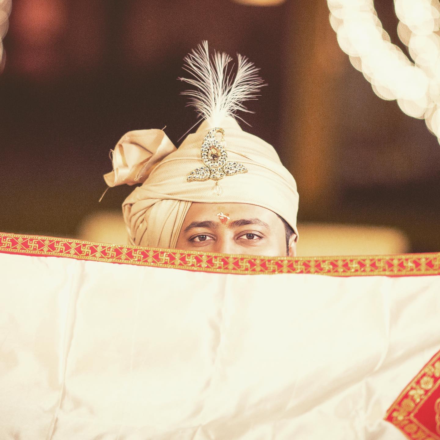 © Studio Viscom 2019
#preweddingphotography #weddingphotography #destinationweddingphotographer #indianwedding #bestweddingphotographer #dhavalgandhi #destinationweddings #couples #bestindianphotographer #weddingphotography #weddings #wppi2017 #bigfatindianwedding #weddingsaga #fearlessphotographer #happiness #marriage #engagement #photooftheday #engagementphotography #weddingsutra #dreamdestination #wedmegood #groom #bride #theweddingbrigade #proposalstory #weddingtrends #tipsfortobeweds #weddingdecor #SONYALPHA @rfwppi @manishmalhotra05 @weddingsutra @shyamalbhumika @sabyasachiofficial @wedmegood @theweddingbrigade @global_photography_awards @wedair
