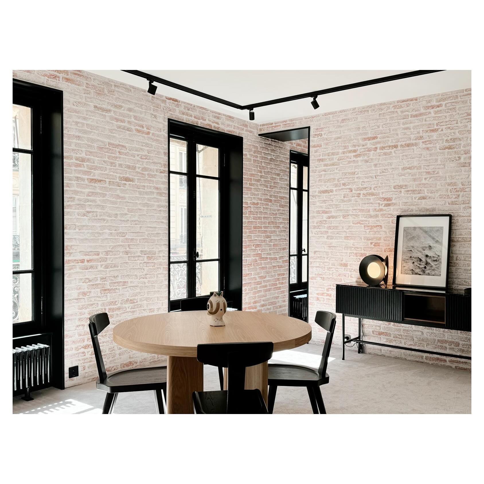 Loft : #livingroom #homedecor #homemade #decoration #decoration #homedecoration
#homestyle #DesignInterieur #DecorationInterieur
#DecoDesign #InteriorDesign #ModernDesign #StyleDeVie #InspirationDeco #ArchitectureInterieur #DesignTrends #MaisonChic #RenovationInterieur #DecoAddict #EspaceDeVie #DesignMinimaliste #DesignContemporain #MobilierDesign #DesignInnovation #ProjetDeco #DecorateurInterieur