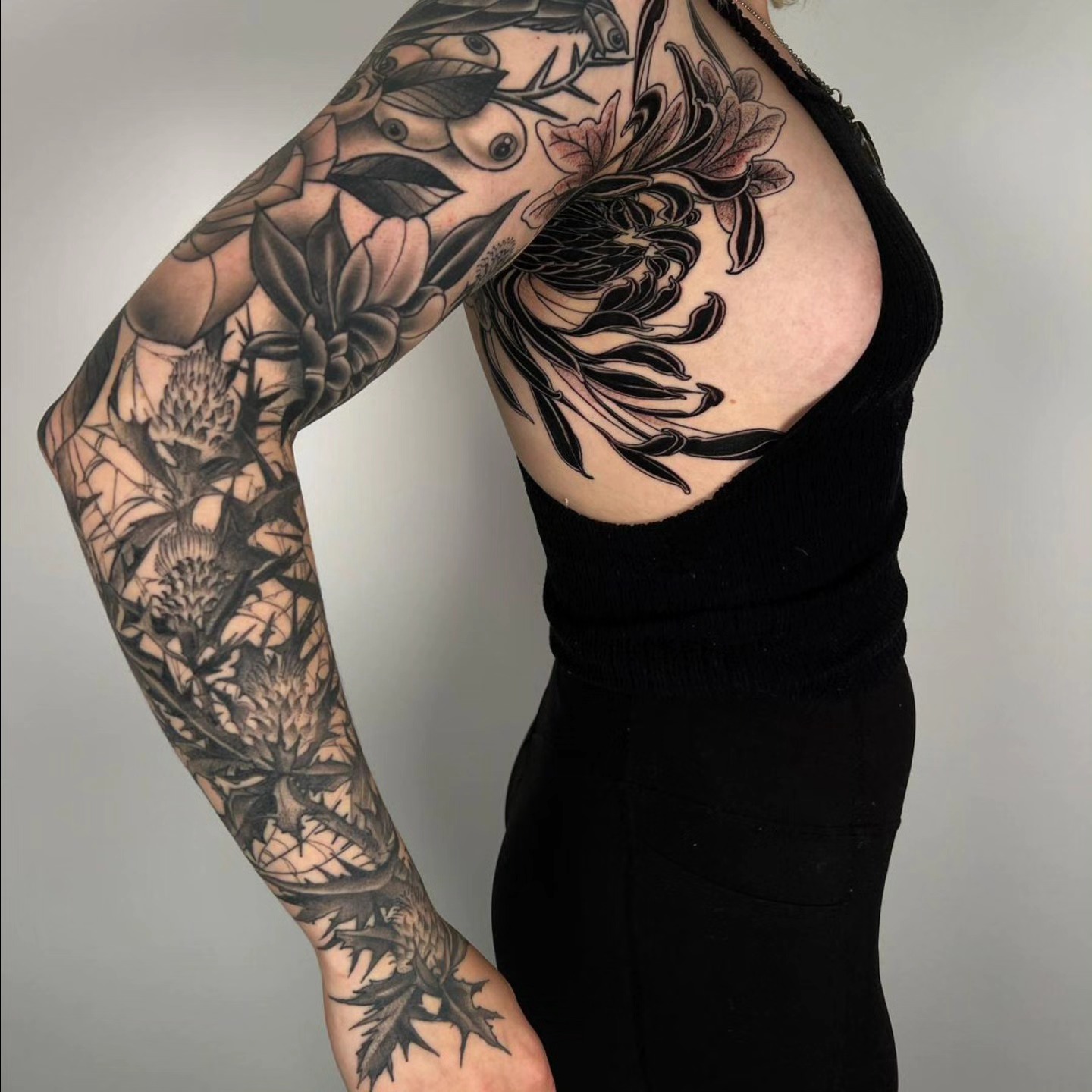 Botanical blackwork tattoo arm sleeve by resident artist @hiralupe_tattoo
Oakland California bay area