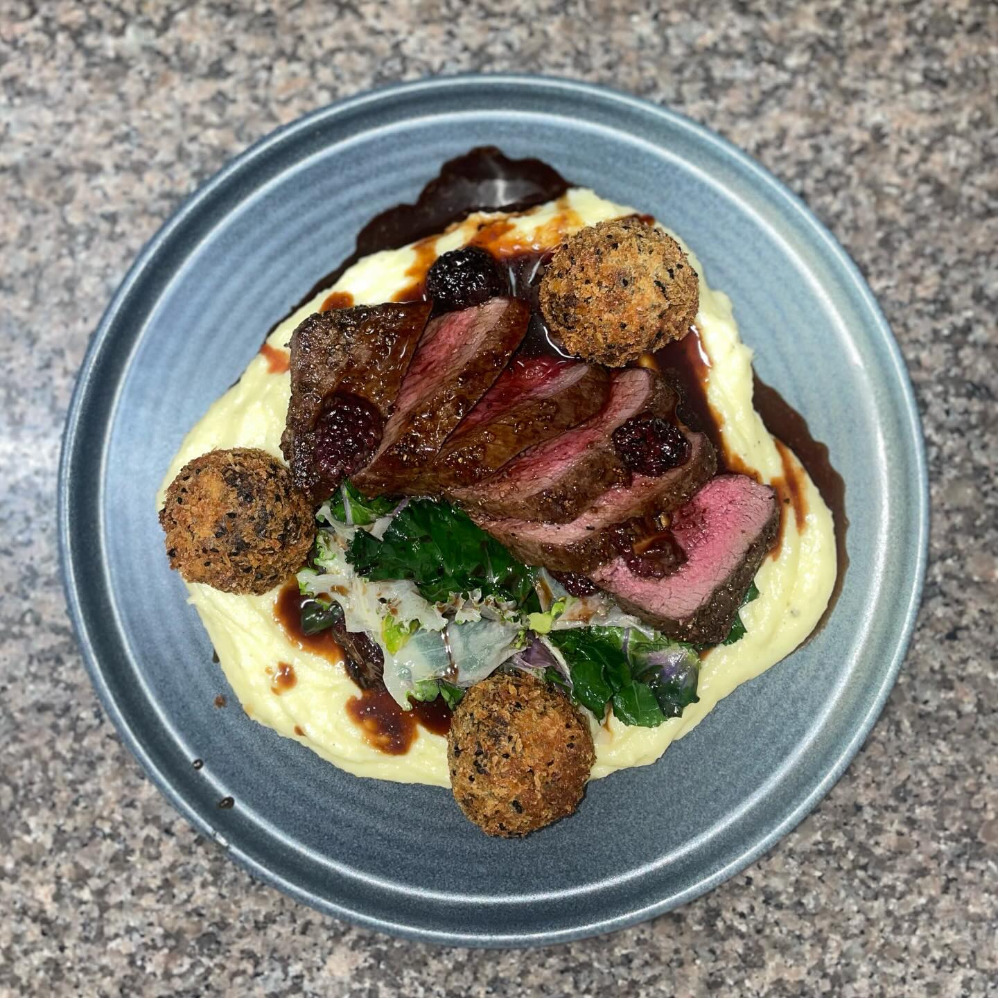 OUR SPECIAL THIS EVENING -
Venison haunch, black pudding & bacon Bon Bon, heritage kale, pom purée & blackberry jus
#bristolrestaurant #bristolgoodfood #bristolfoodanddrink #bristolwheretoeat #bristolgastropub