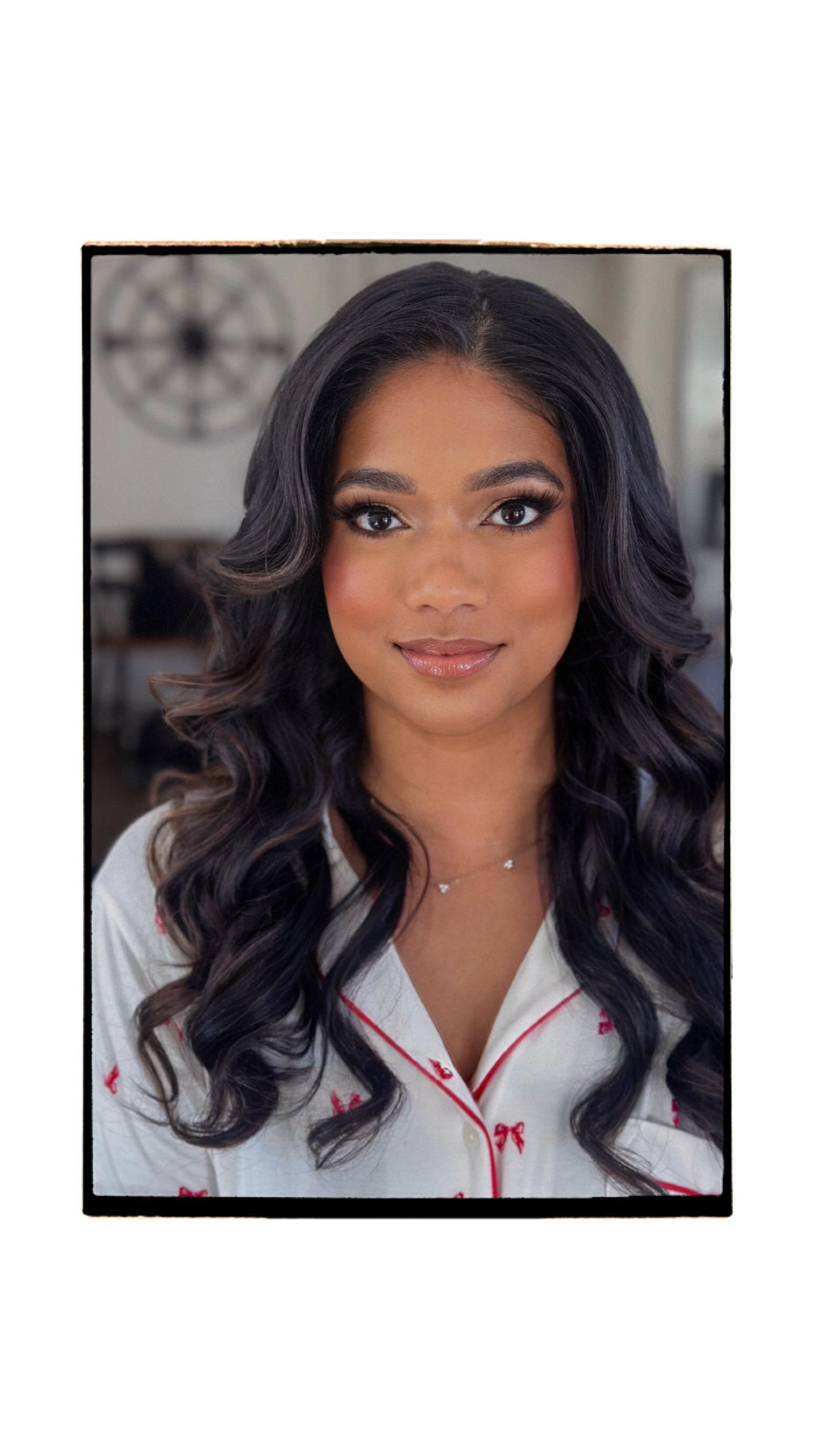 Honestly, @onesize setting spray is such a moment 💍
•
#dmvweddings #bridalmakeup #weddingmua #mua #dmvmakeupartist #softglam #baltimoreweddings #dmvbrides #bridalmakeupartist #bridalmakeup #fullglam #weddingday #bridesofinstagram #bride #brideoftheday #makeupartistworldwide #makeupaddict #makeup #onesize #onesizebeauty #glam