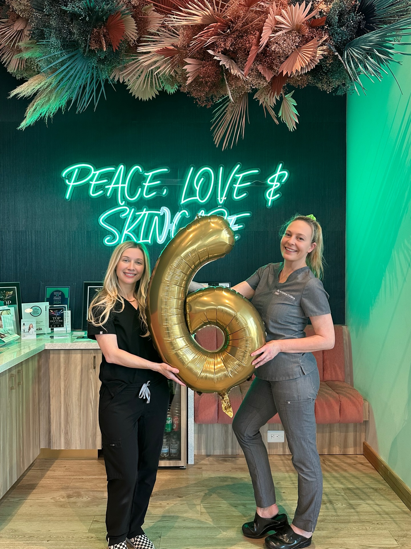 Six years of Austin Skin 🩵
Grateful for our patients, our incredible team, & the family & friends who’ve supported us every step of the way. Thank you for being part of our journey. 🤍