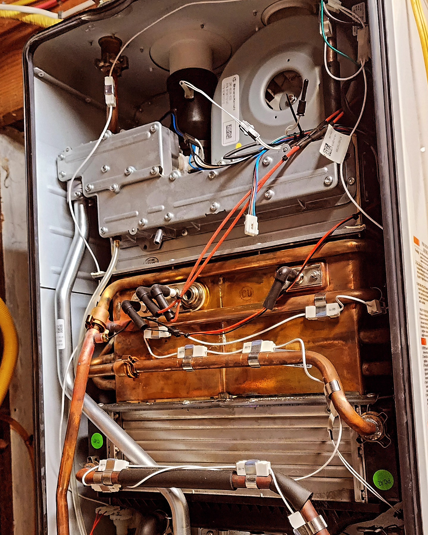 Annual serive on a Bosch water heater.
Most manufacturers require annual service on water heaters to keep them running smootlhy for a thwir lifespan. Some of the service is flushing the heat exchanger, checking filters, gas pressure/connections, flue and intake , condensate etc..
#plumber #plumbing #gasfitter #plumbtrician #waterheater #ondemand #heating #seatosky #Whistler #squamish #westvancouver #construction #renovation #builder