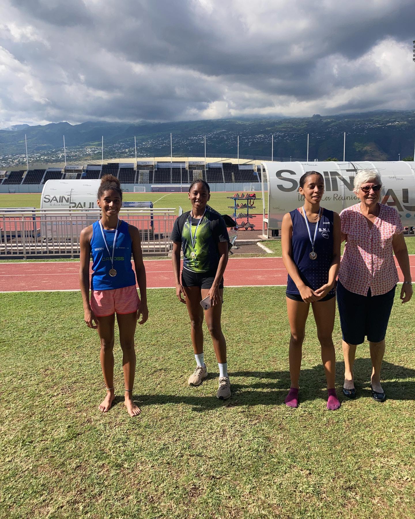 Régionaux Élite 974
Résumé sur le site du Caposs
#caposs #elite #974 #ffa #regionaux #athlétisme #trackandfield #lapossession #stpaul #reunionisland #reunion #sport #run #running #piste